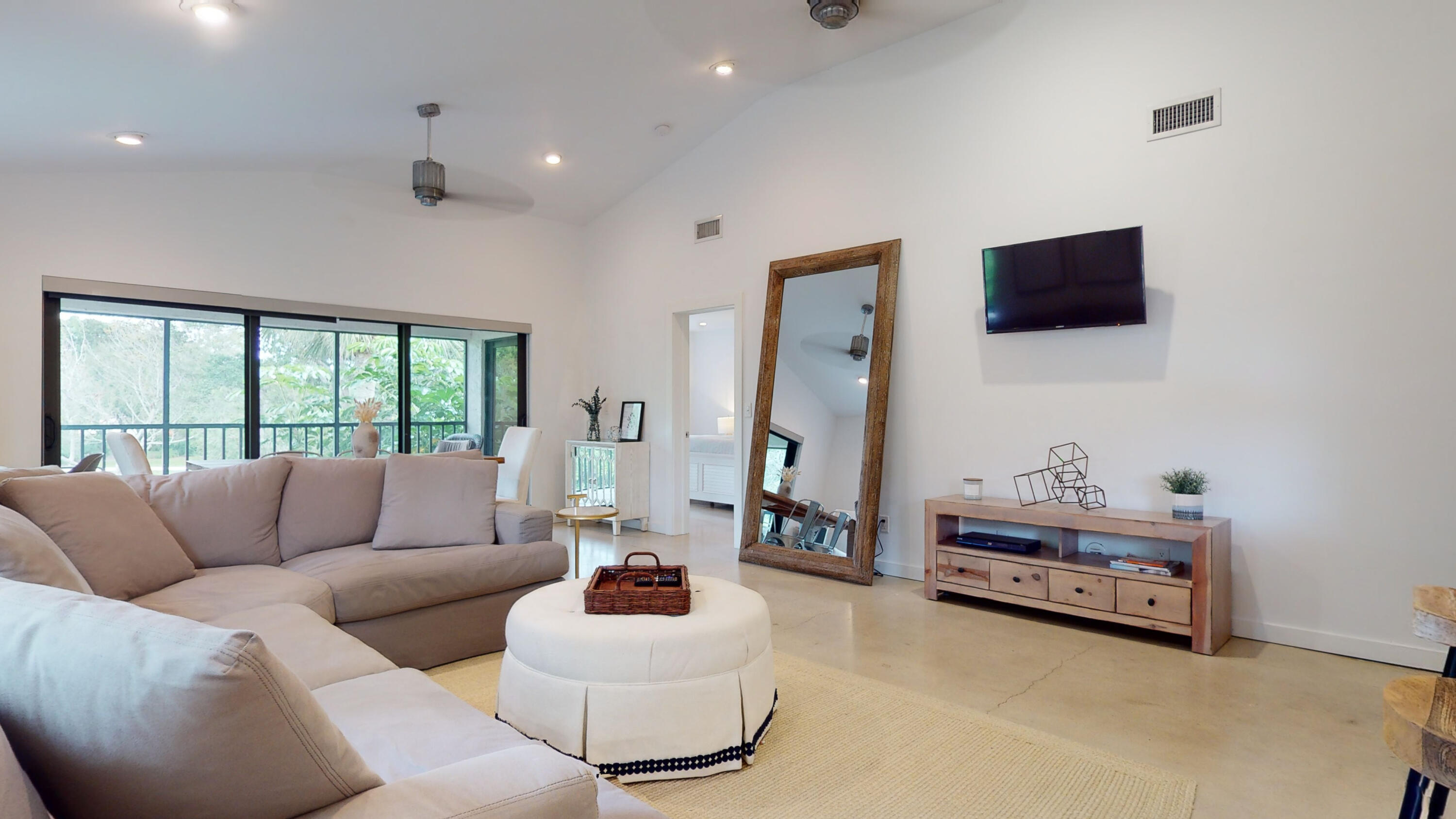 1101 DUNCAN #201, Palm Beach Gardens FL 33418