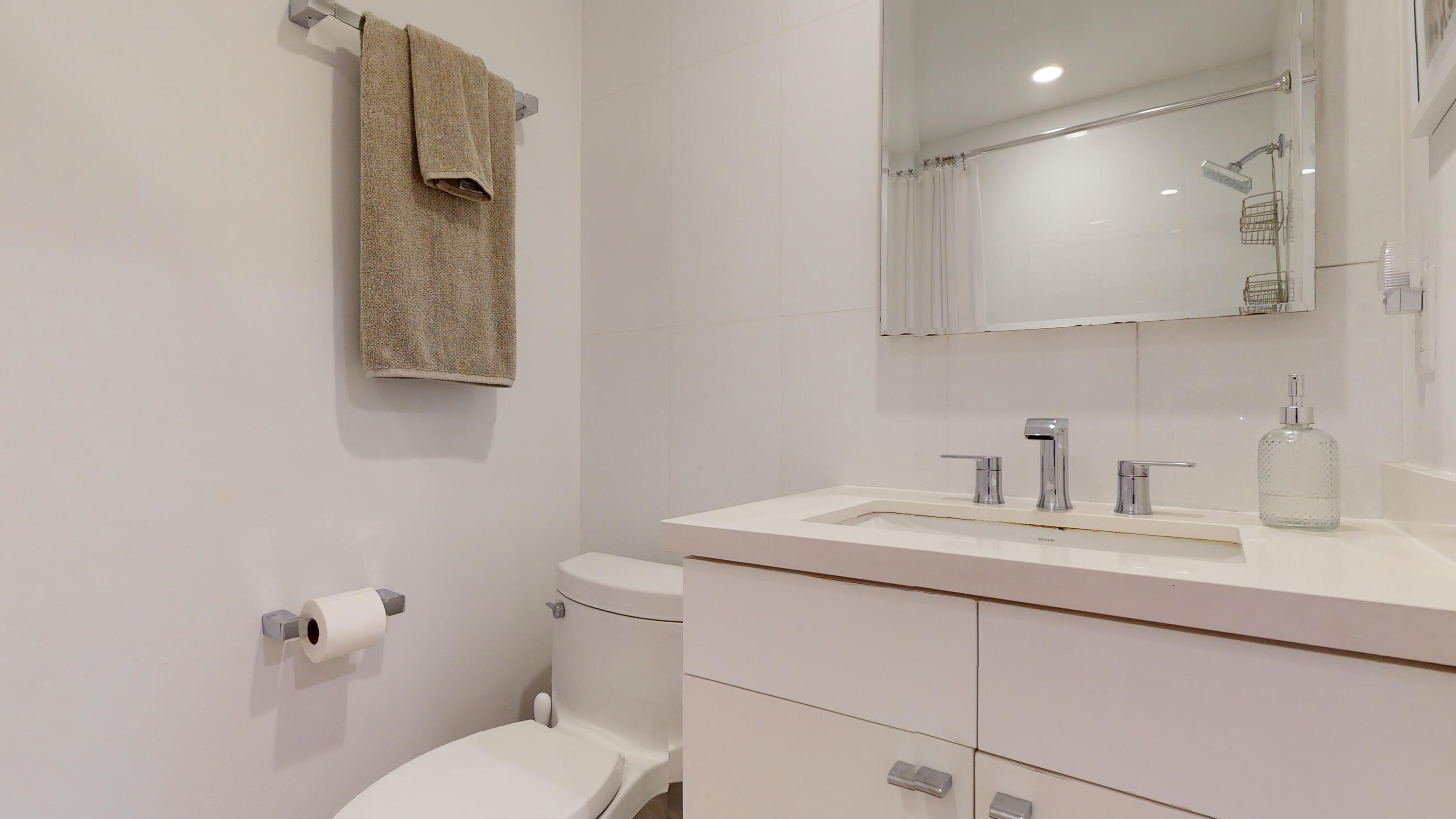 1101 DUNCAN #201, Palm Beach Gardens FL 33418