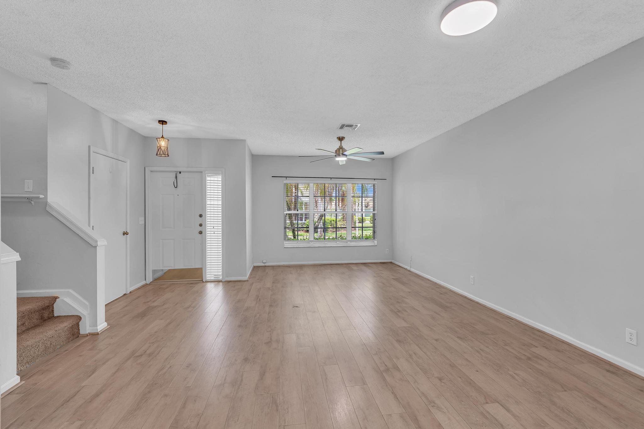 10881 Sea Hibiscus, Tamarac FL 33321
