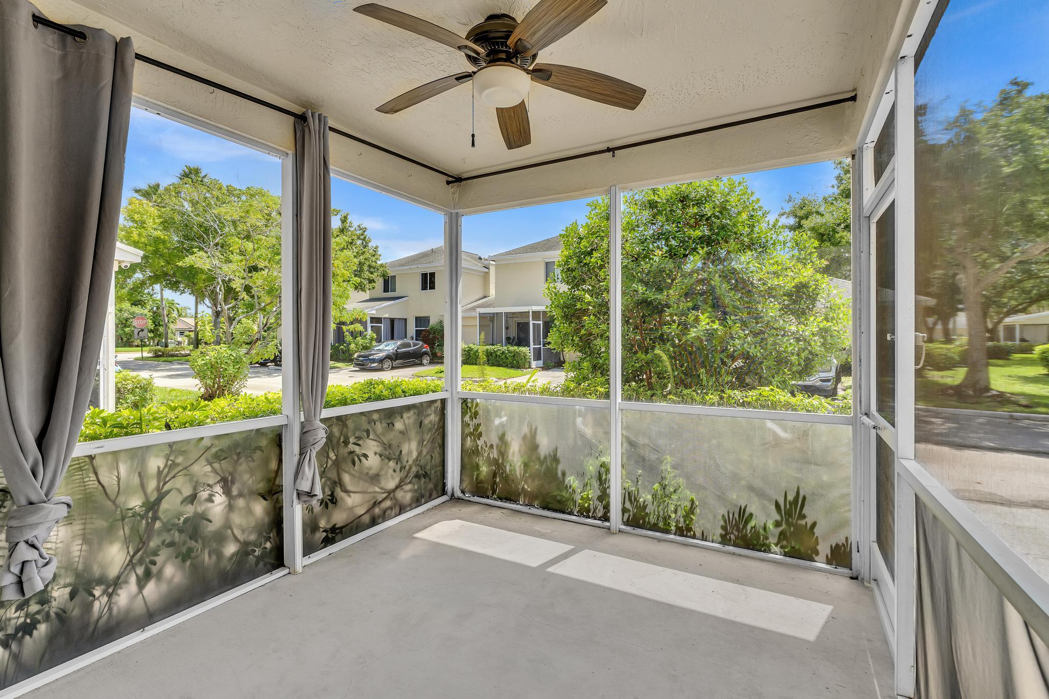 10881 Sea Hibiscus, Tamarac FL 33321