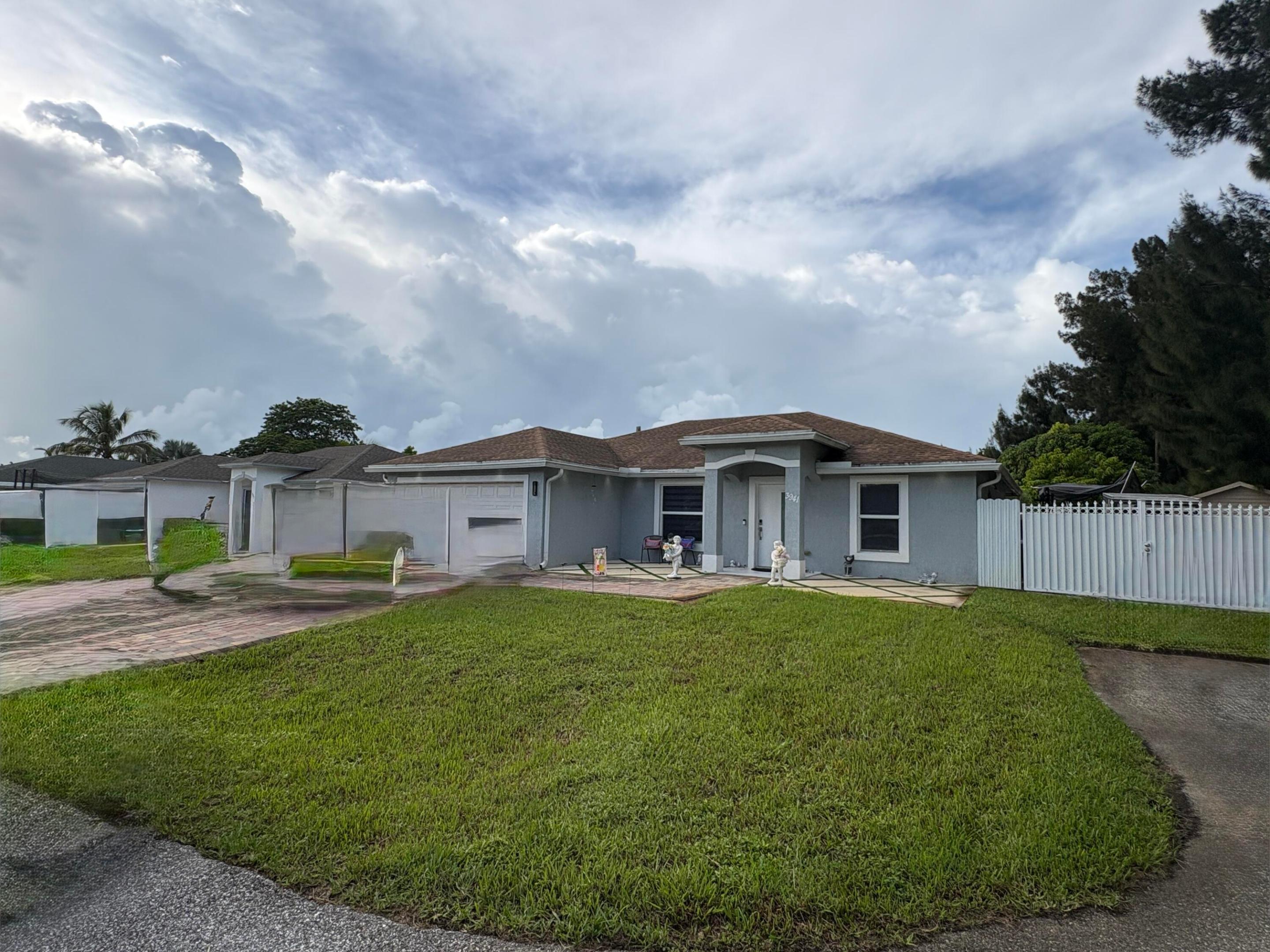 3941 TROPICAL, Palm Springs FL 33461
