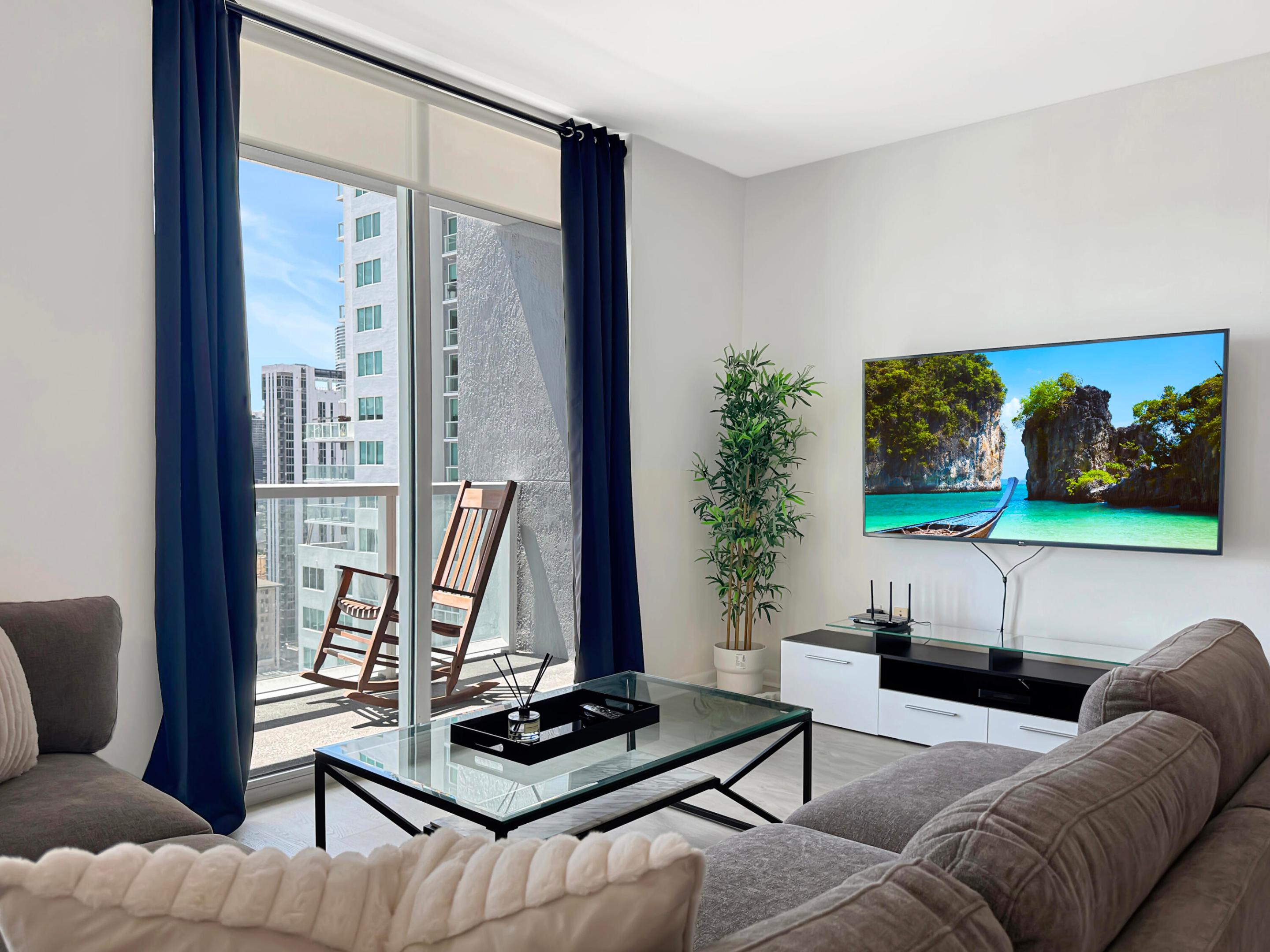 244 BISCAYNE #3005, Miami FL 33132