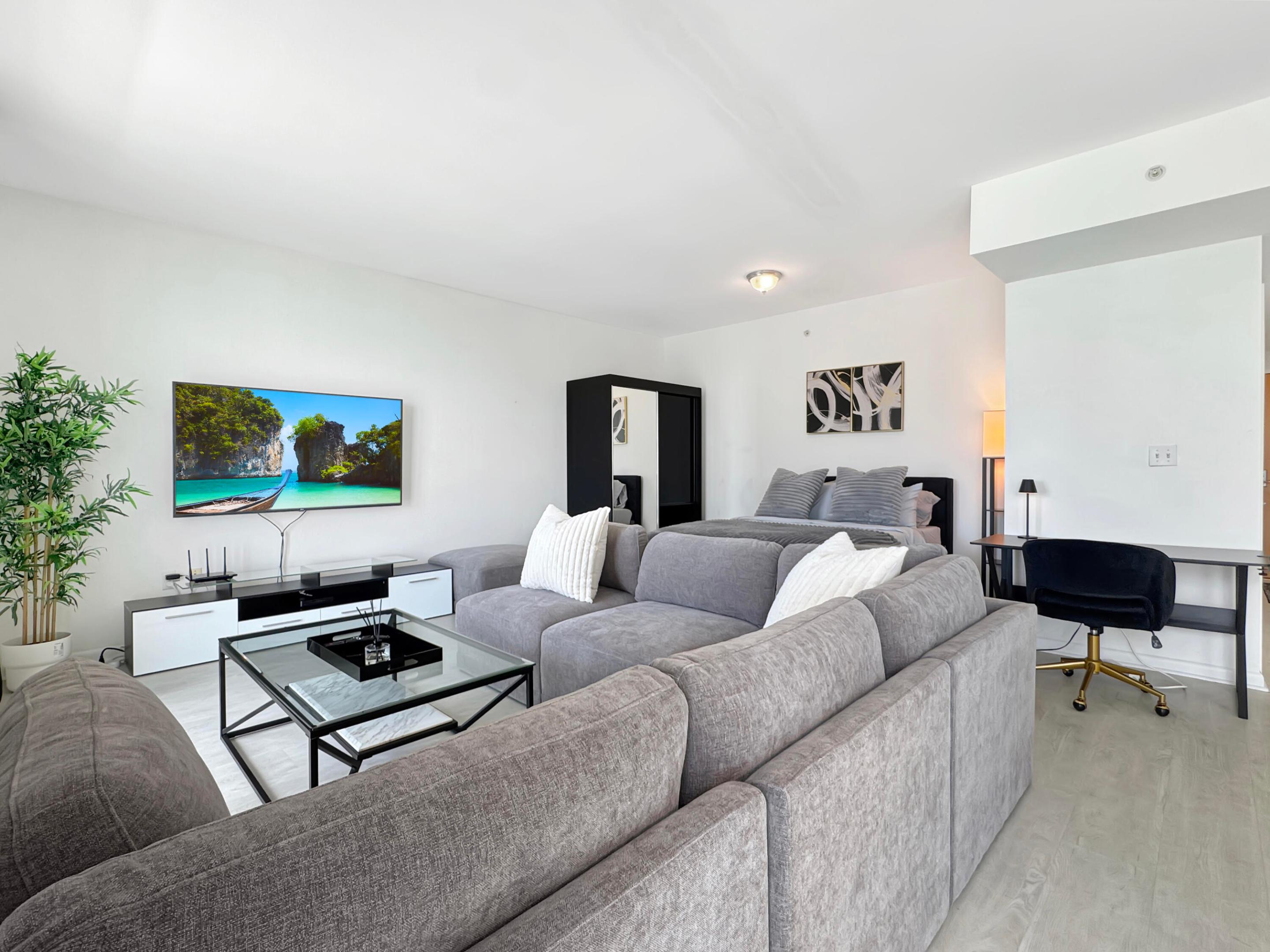 244 BISCAYNE #3005, Miami FL 33132