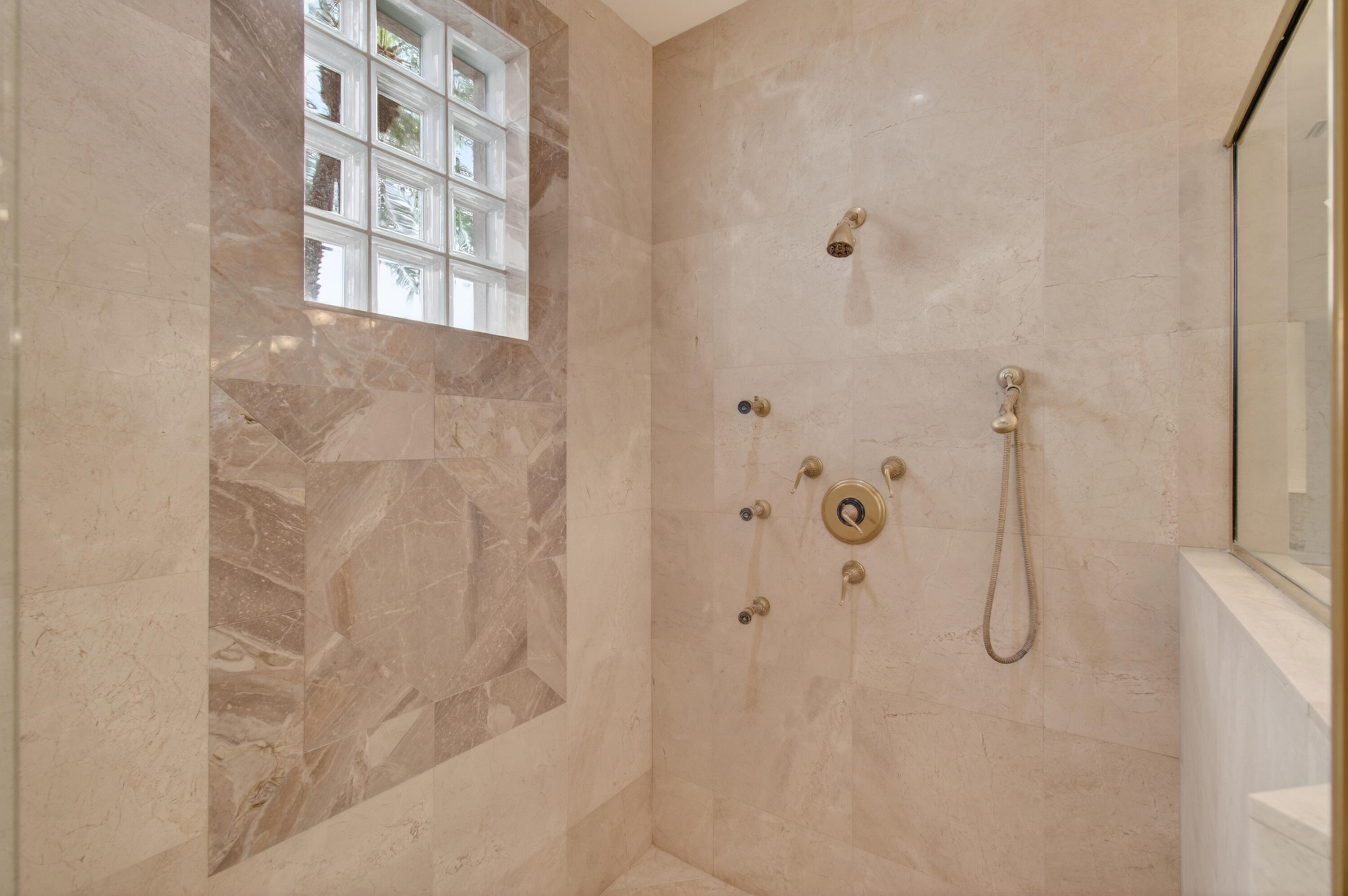 331 MIZNER LAKE ESTATES, Boca Raton FL 33432