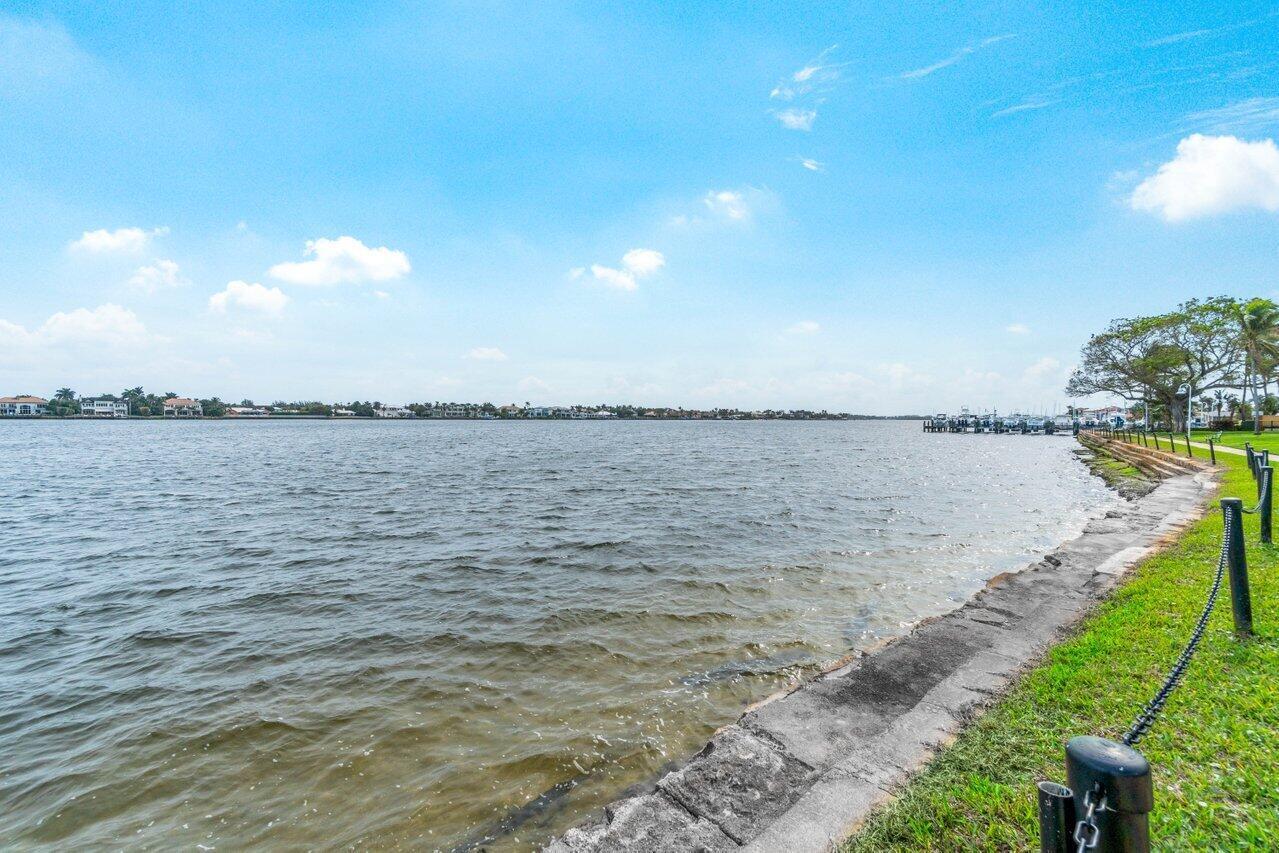 180 YACHT CLUB #102, Hypoluxo FL 33462