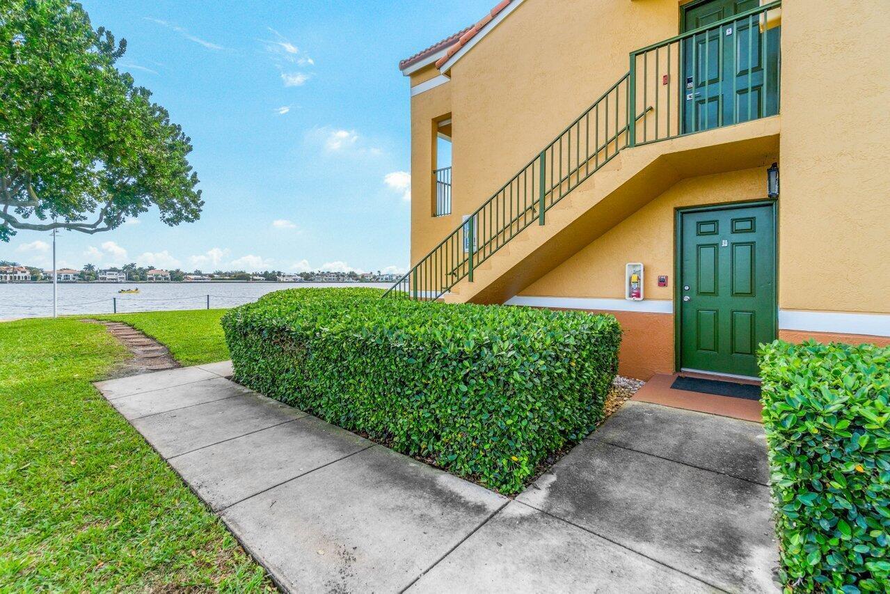 180 YACHT CLUB #102, Hypoluxo FL 33462