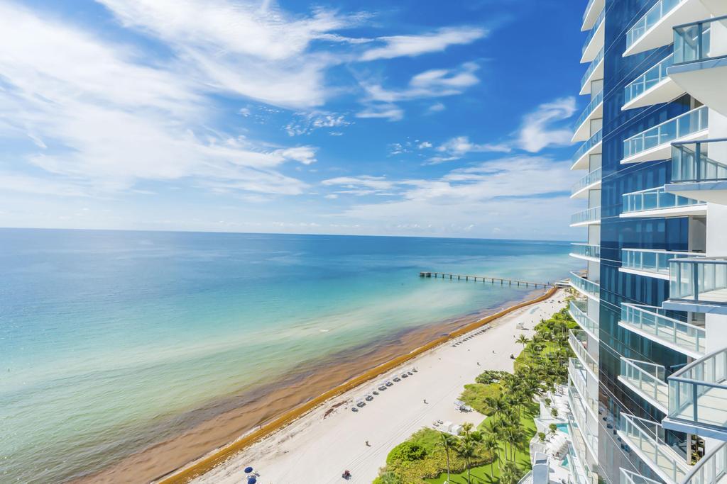 17121 Collins #2207, Sunny Isles Beach FL 33160