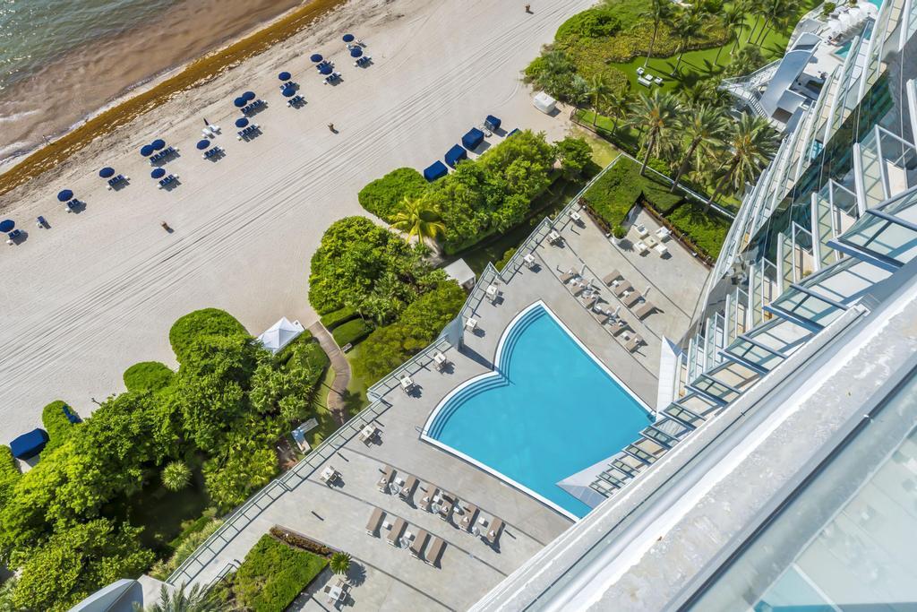 17121 Collins #2207, Sunny Isles Beach FL 33160