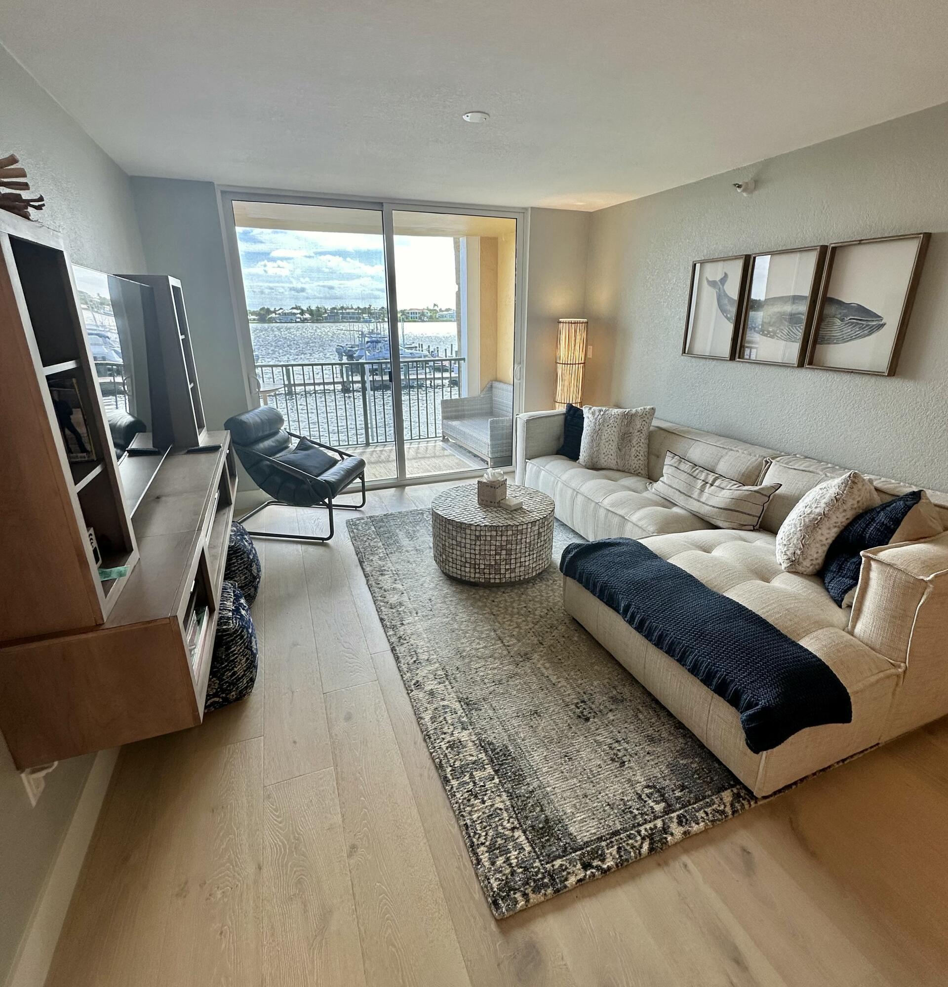 167 YACHT CLUB #204, Hypoluxo FL 33462
