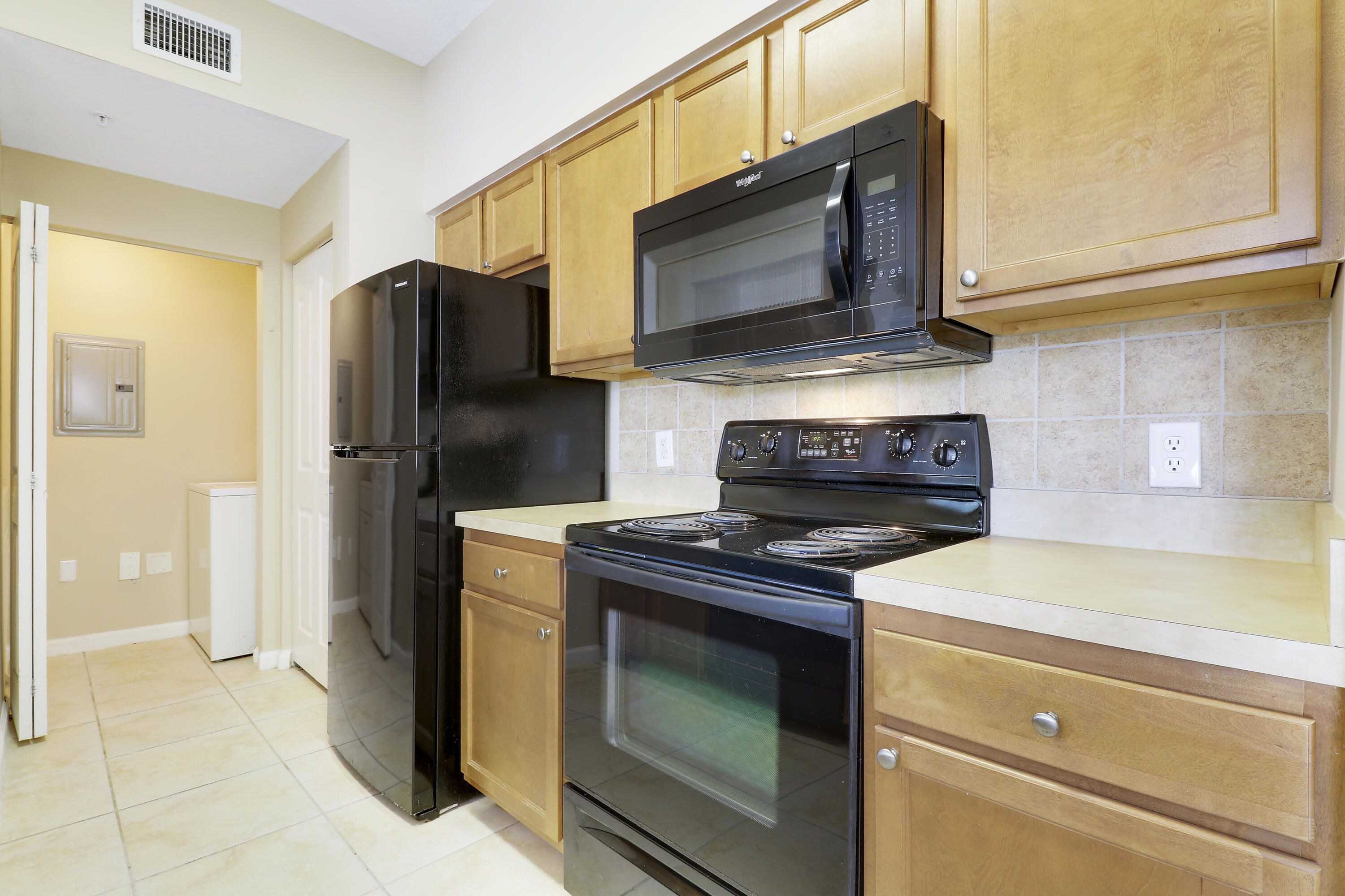 9211 Myrtlewood, Palm Beach Gardens FL 33418