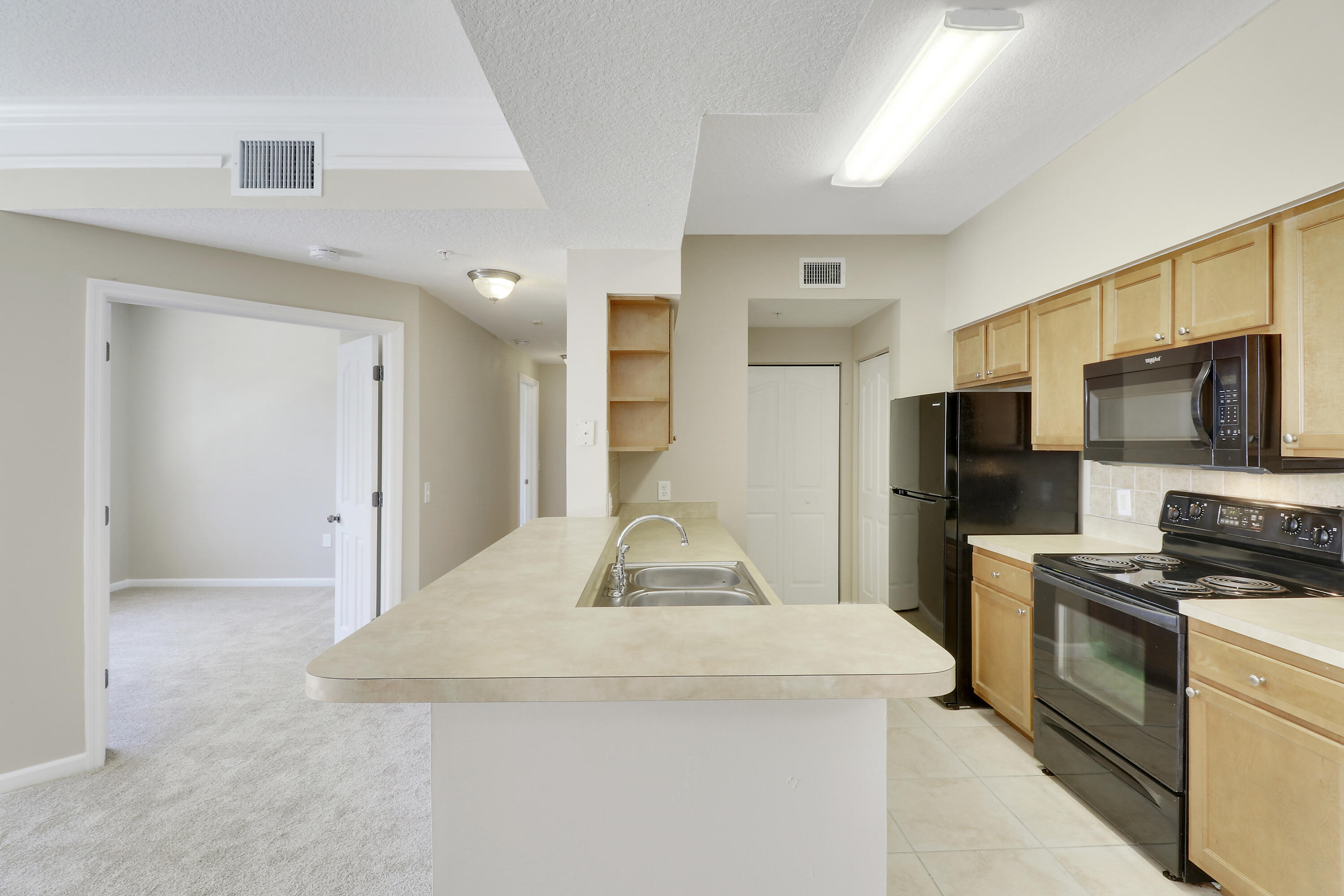 9211 Myrtlewood, Palm Beach Gardens FL 33418