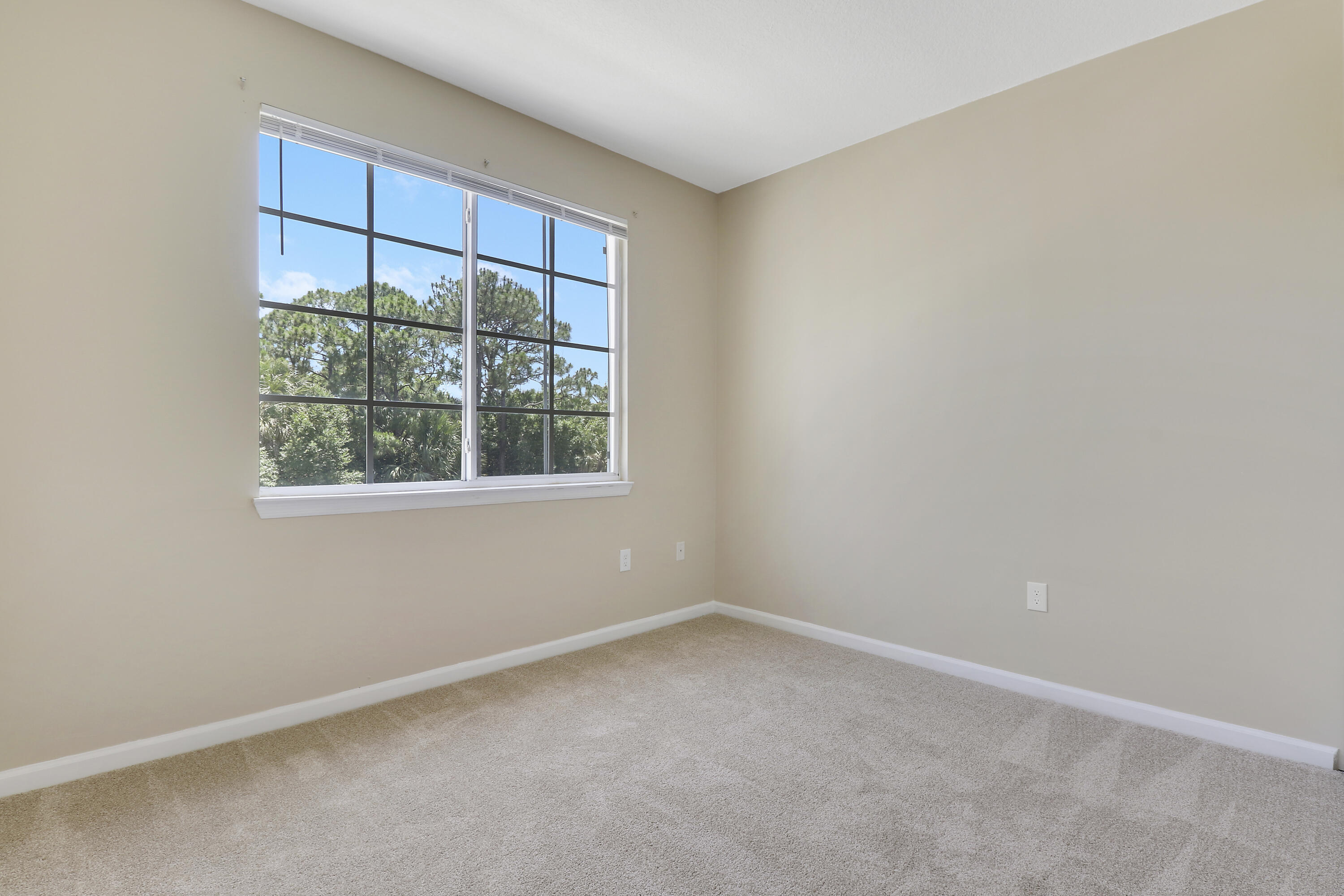 9211 Myrtlewood, Palm Beach Gardens FL 33418