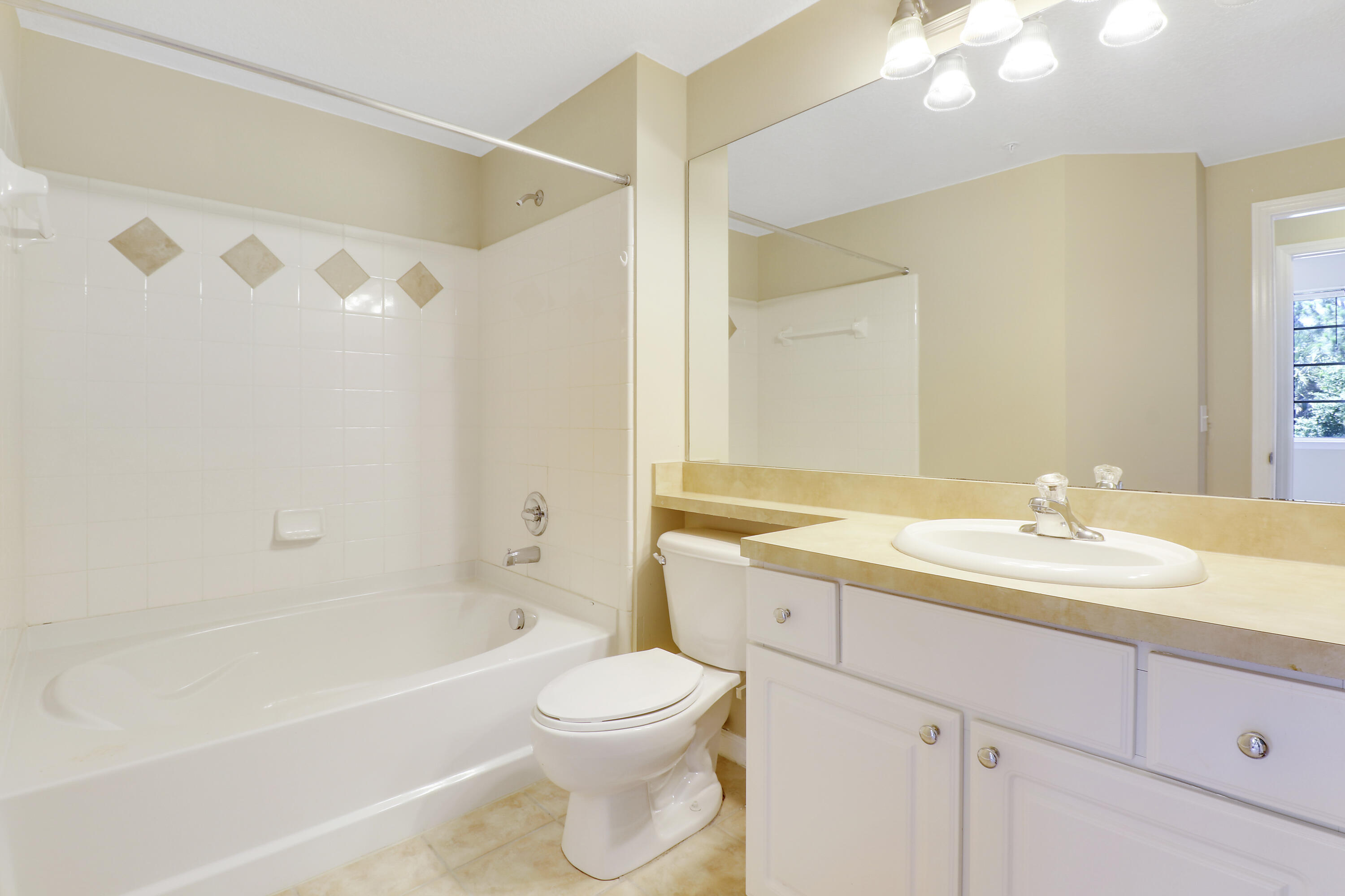 9211 Myrtlewood, Palm Beach Gardens FL 33418
