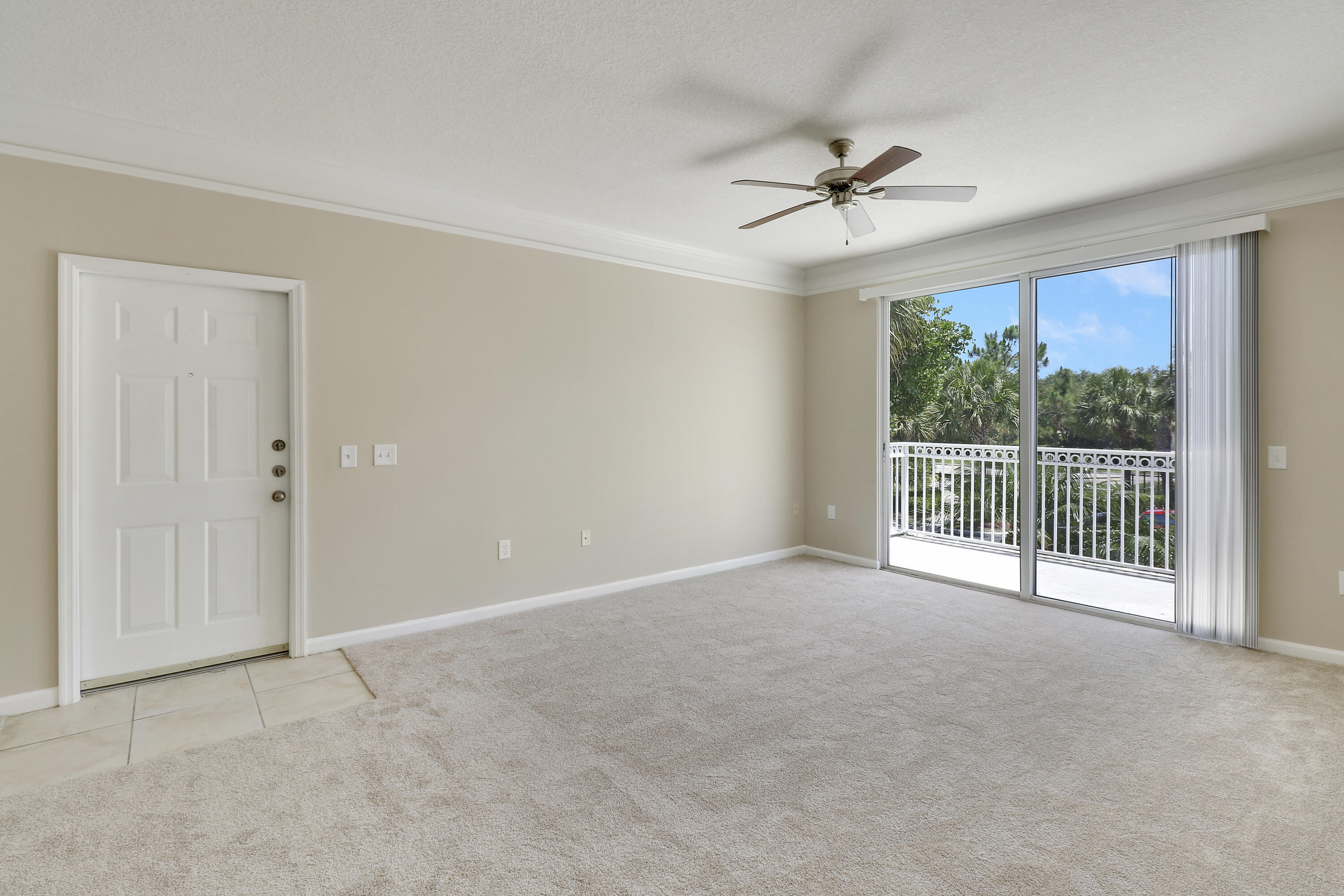 9211 Myrtlewood, Palm Beach Gardens FL 33418