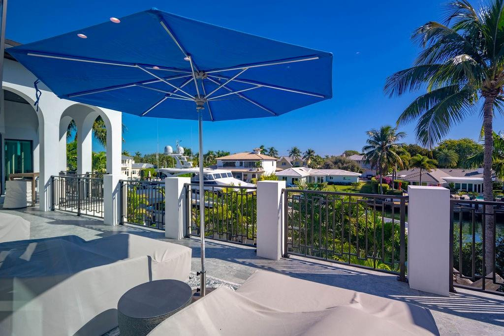 2457 NE 26TH, Lighthouse Point FL 33064