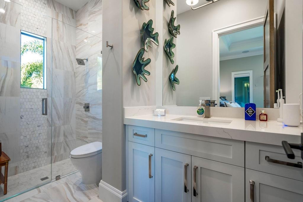2457 NE 26TH, Lighthouse Point FL 33064
