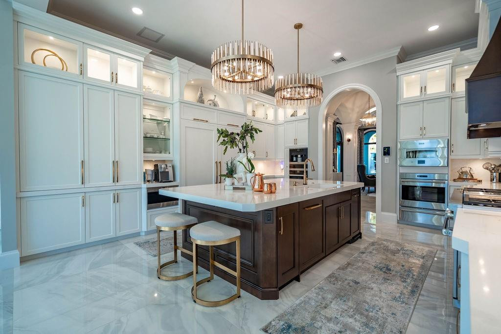 2457 NE 26TH, Lighthouse Point FL 33064