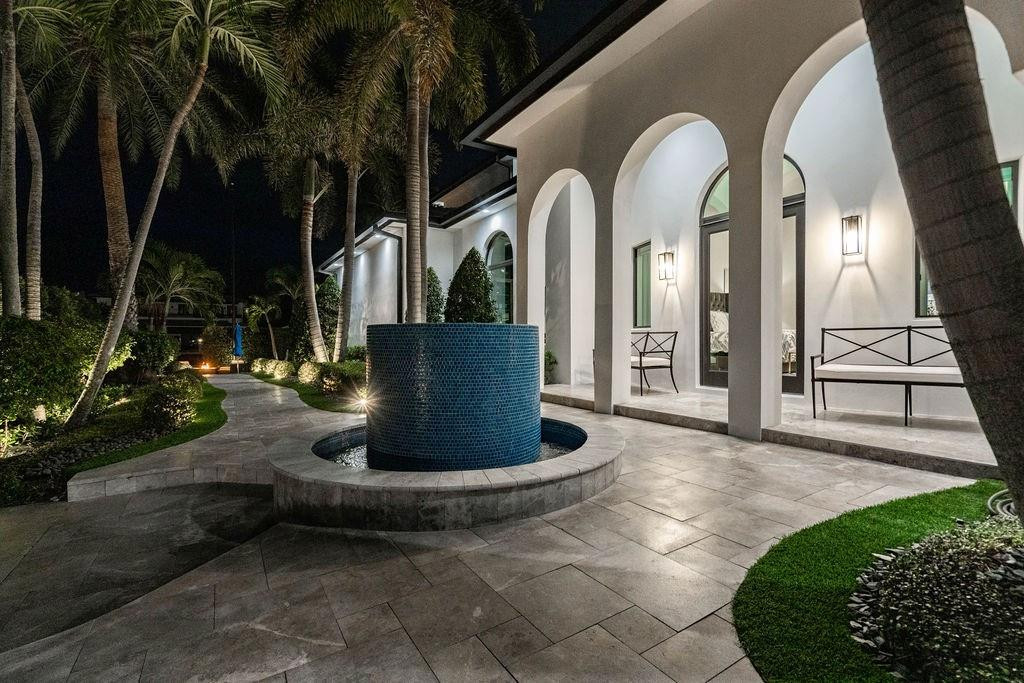 2457 NE 26TH, Lighthouse Point FL 33064