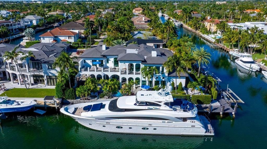 2457 NE 26TH, Lighthouse Point FL 33064