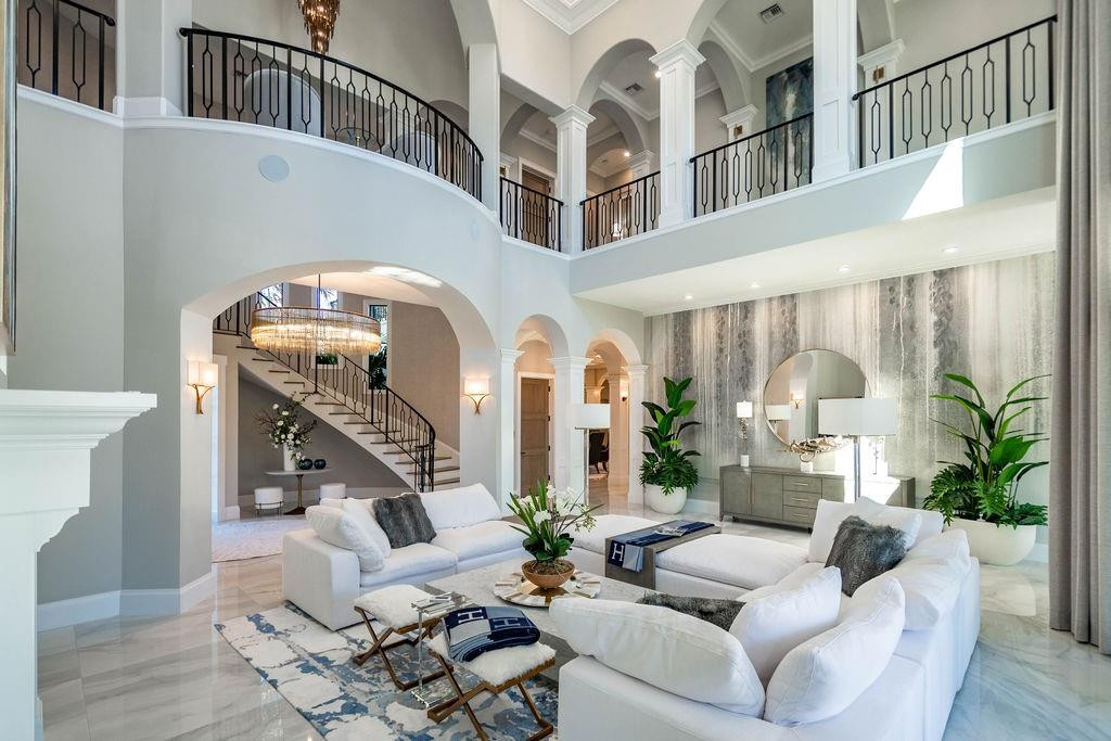 2457 NE 26TH, Lighthouse Point FL 33064