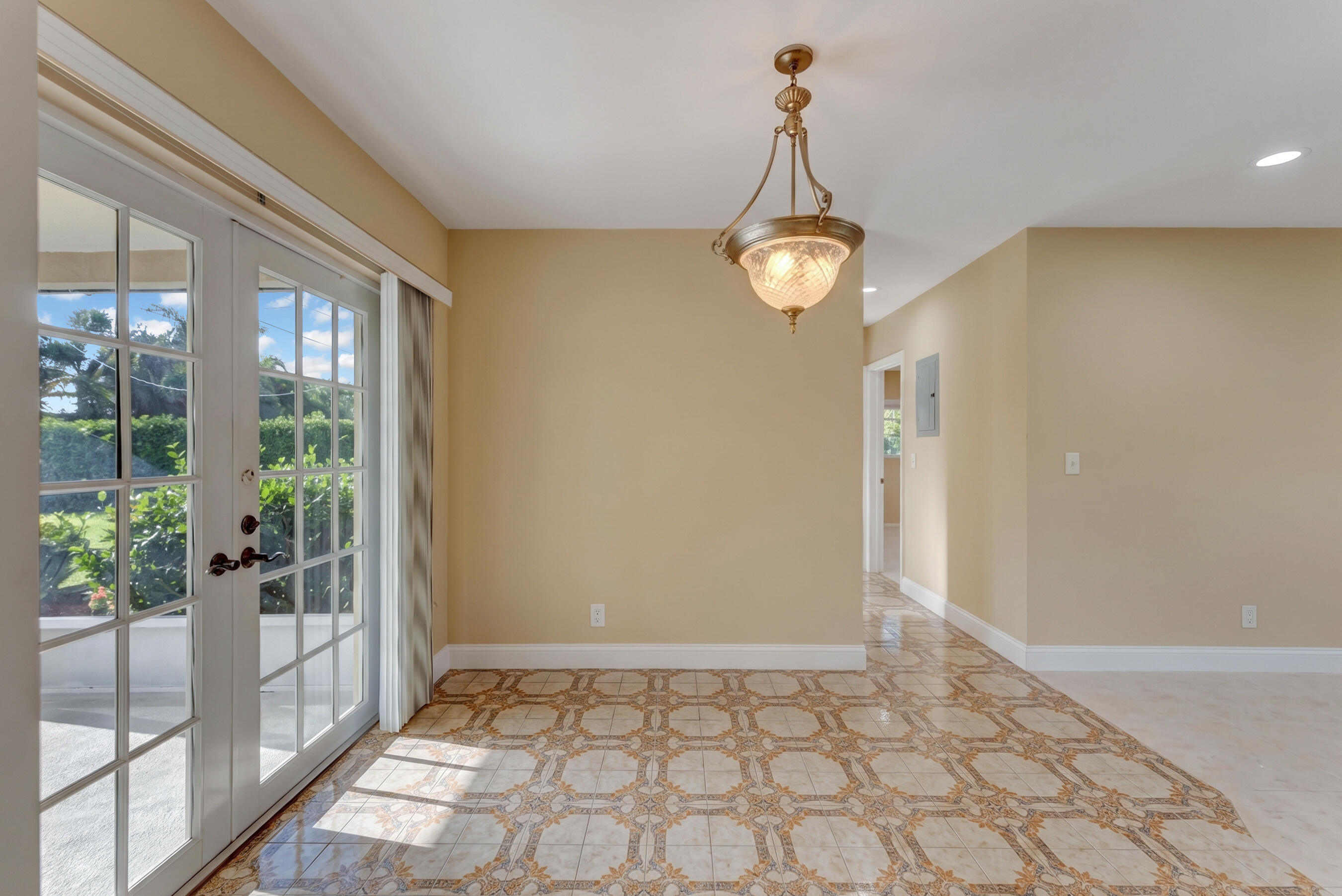 1100 SW 12th, Boca Raton FL 33486