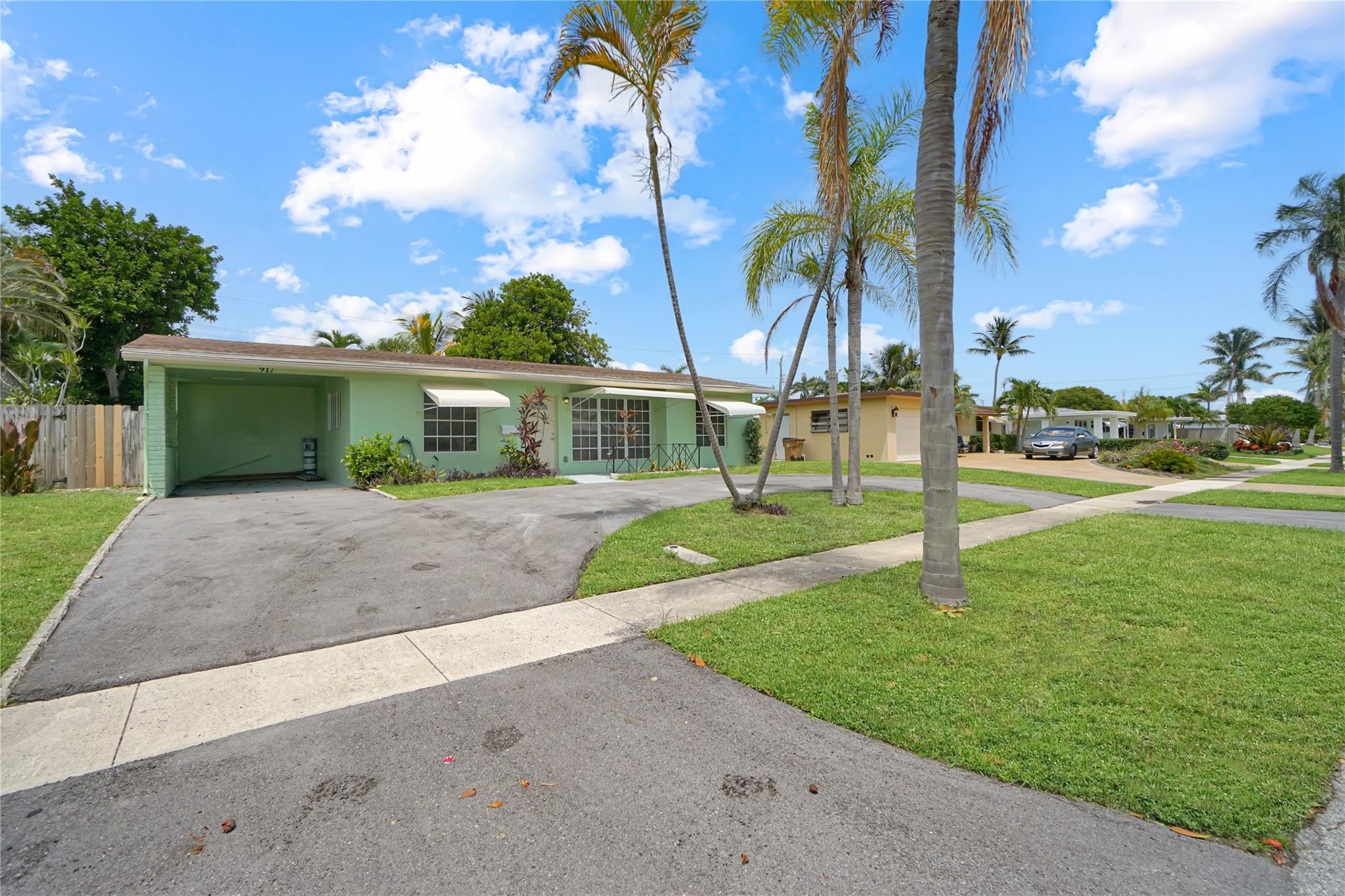 917 SE 15th, Deerfield Beach FL 33441