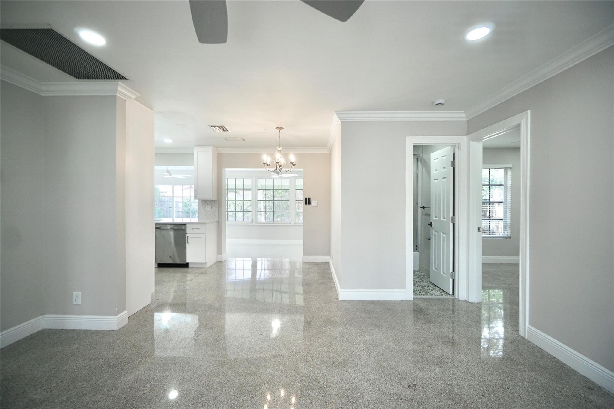 917 SE 15th, Deerfield Beach FL 33441