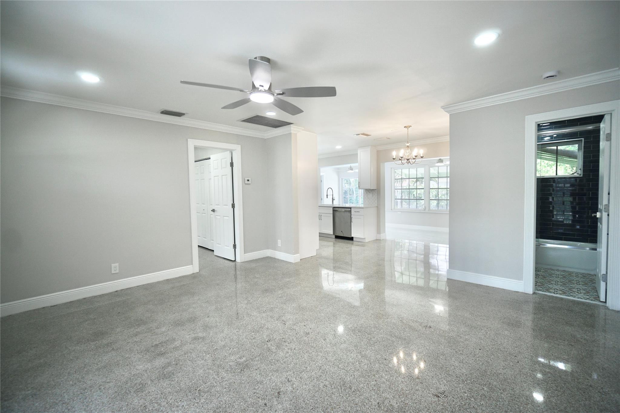 917 SE 15th, Deerfield Beach FL 33441