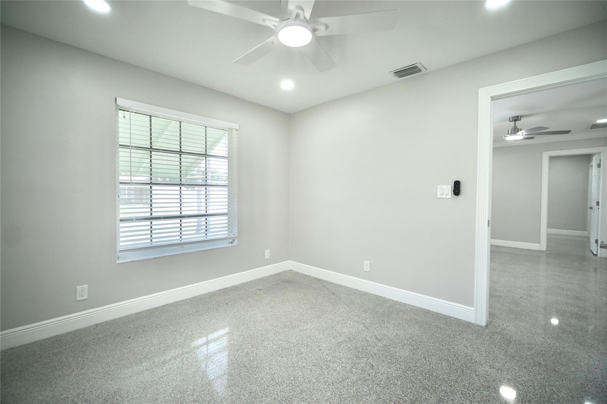 917 SE 15th, Deerfield Beach FL 33441