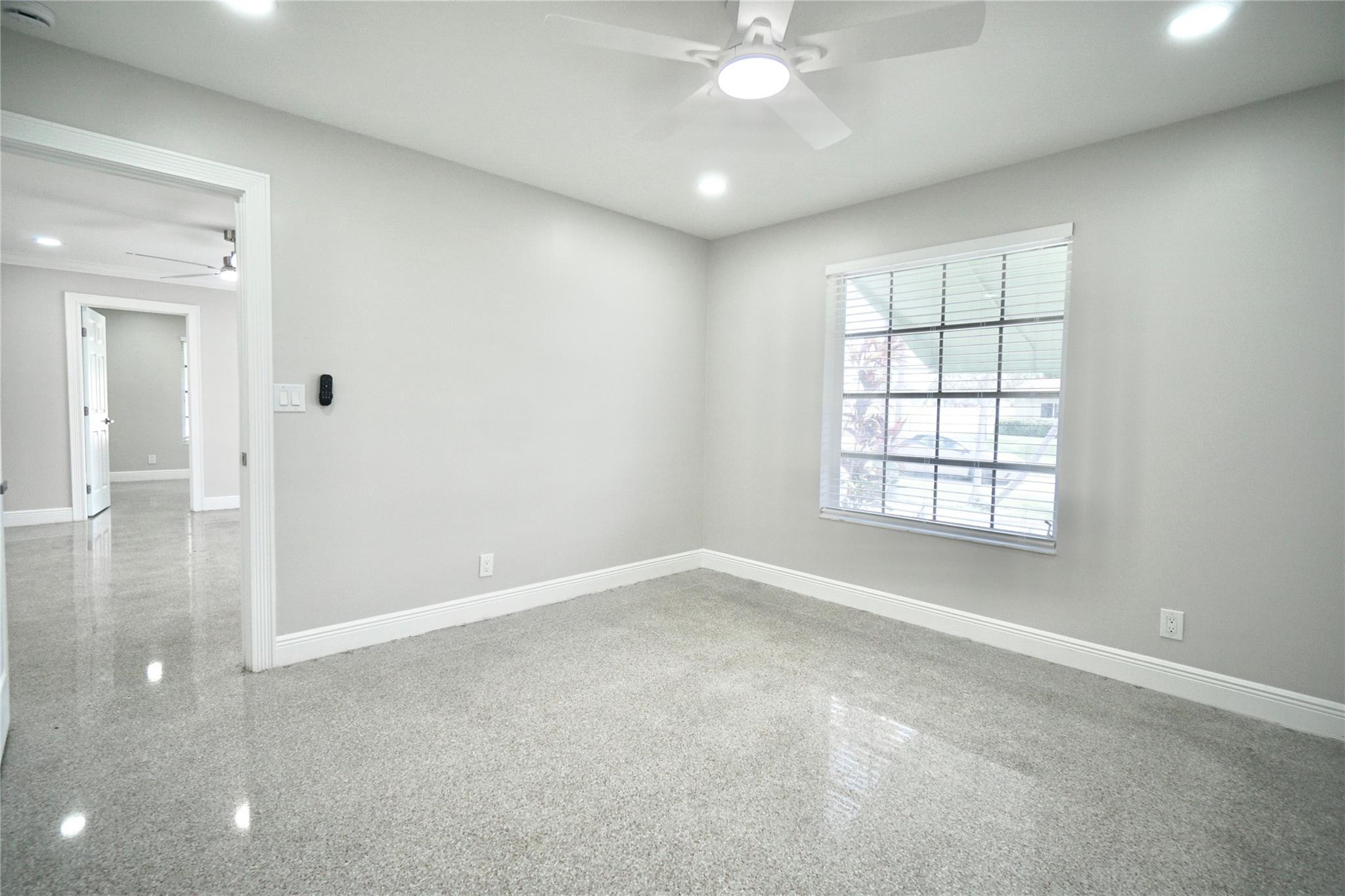 917 SE 15th, Deerfield Beach FL 33441