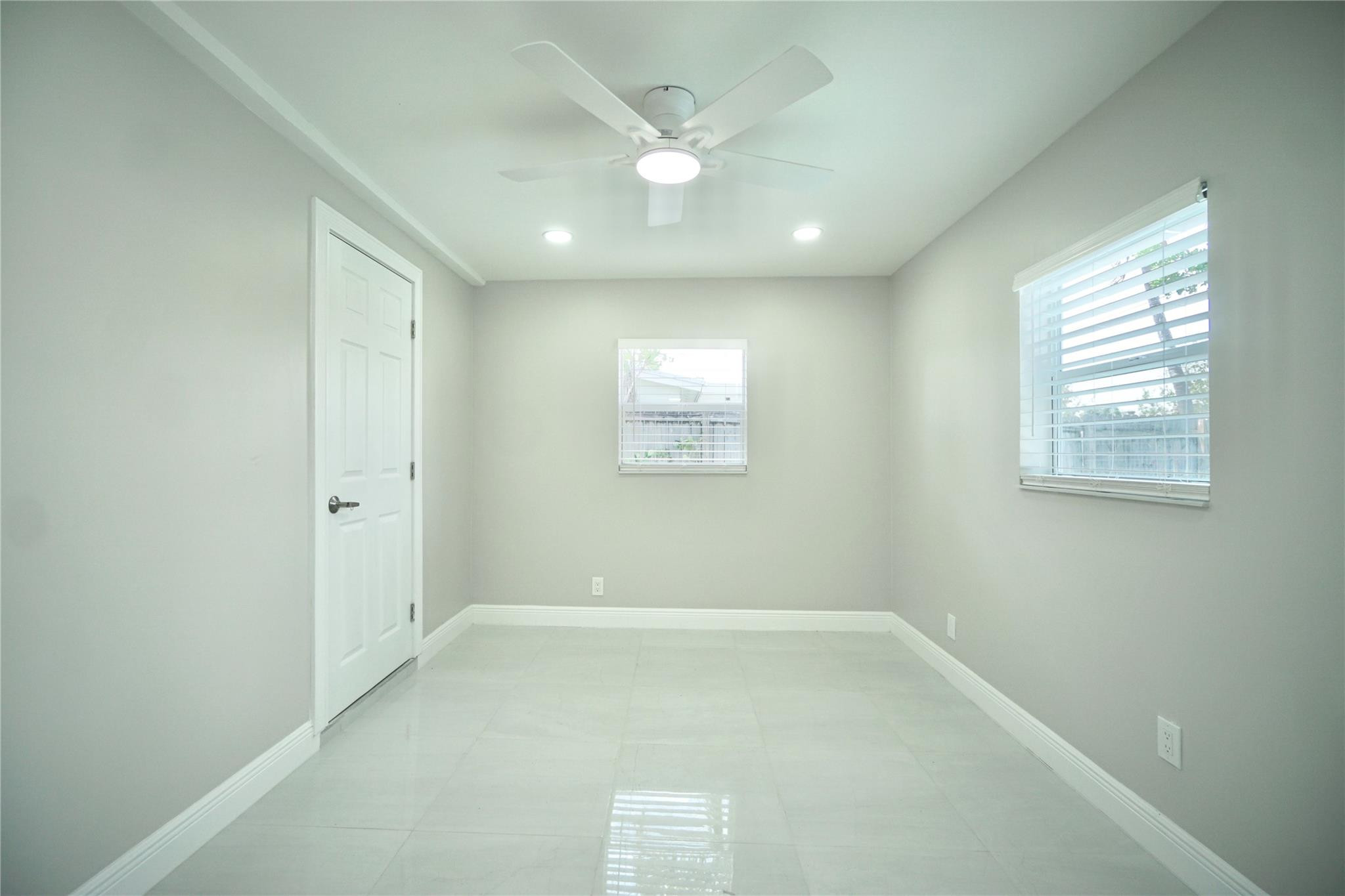 917 SE 15th, Deerfield Beach FL 33441