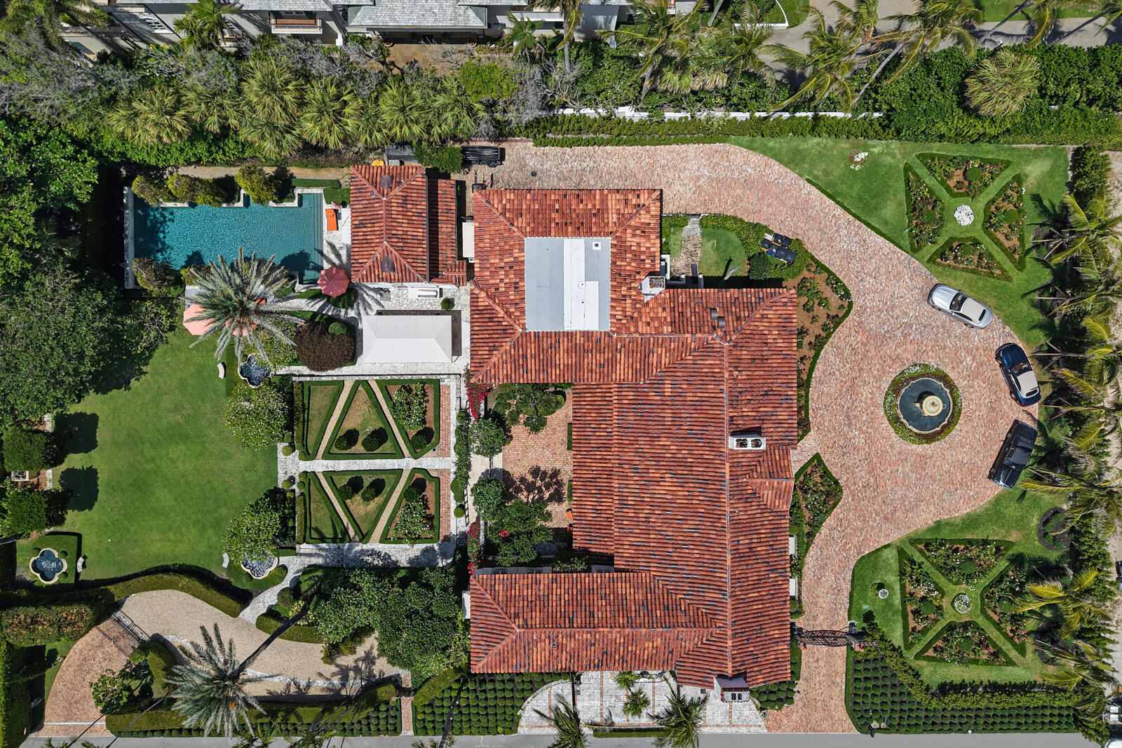 111 Via Del Lago, Palm Beach FL 33480