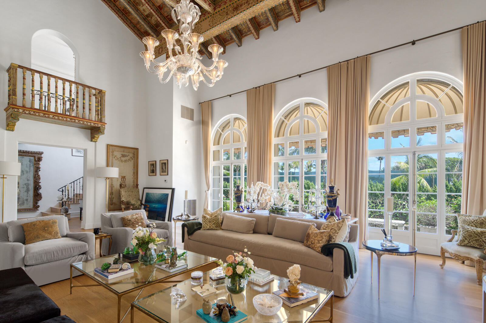 111 Via Del Lago, Palm Beach FL 33480