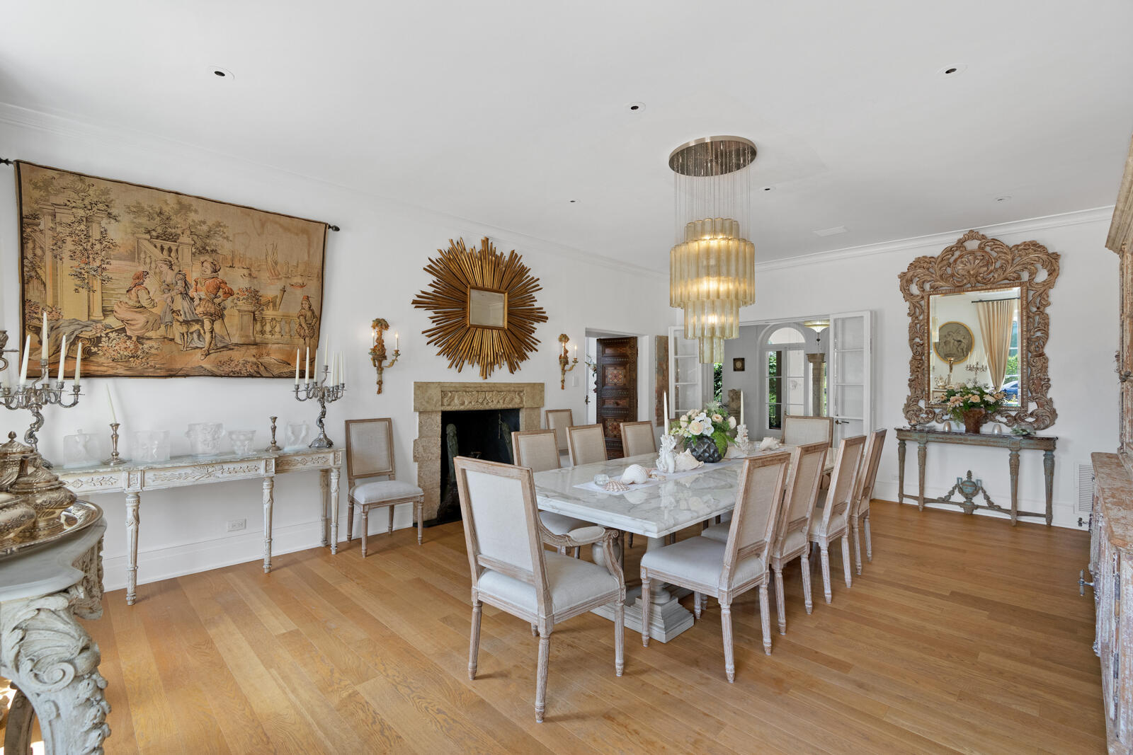 111 Via Del Lago, Palm Beach FL 33480