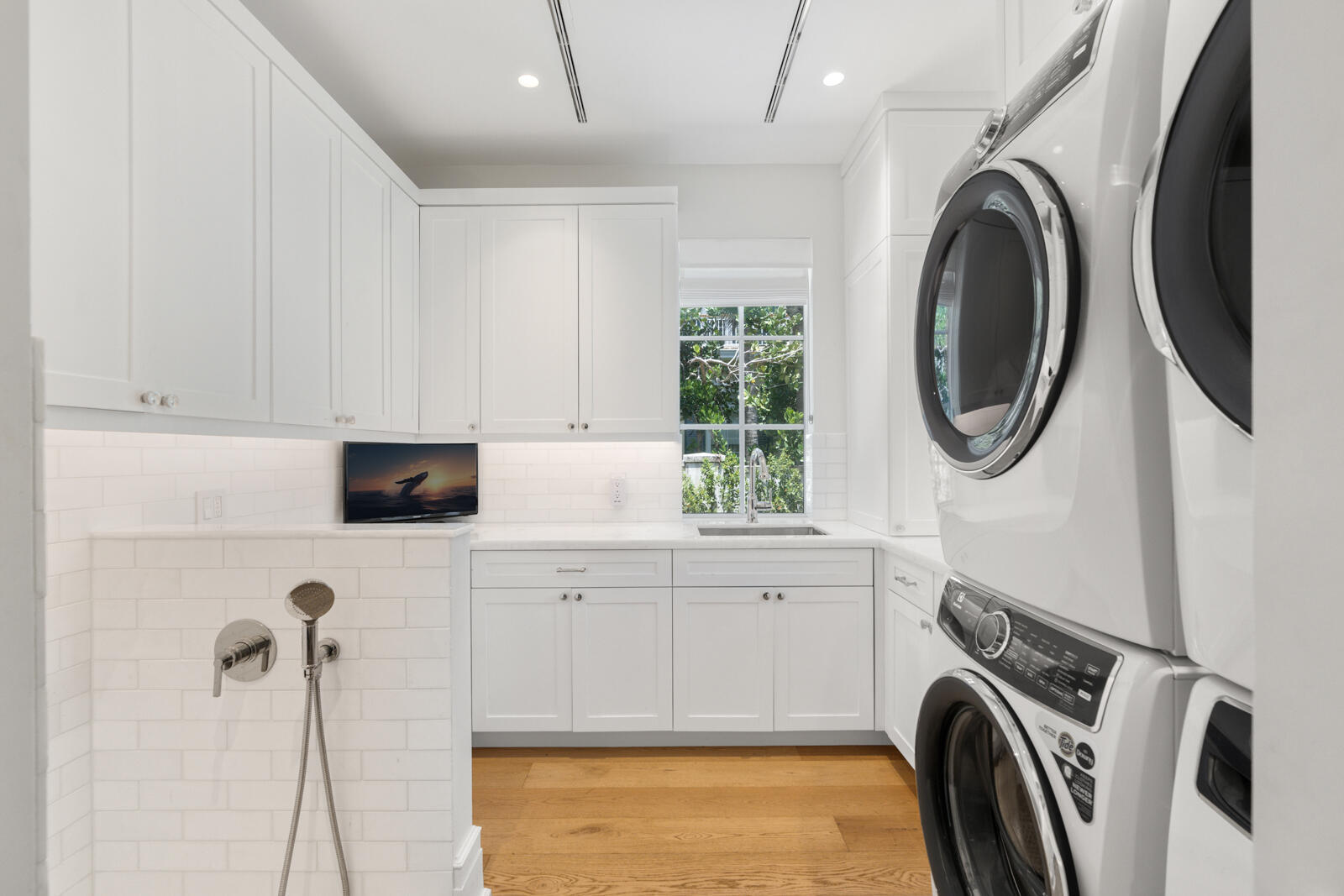 111 Via Del Lago, Palm Beach FL 33480