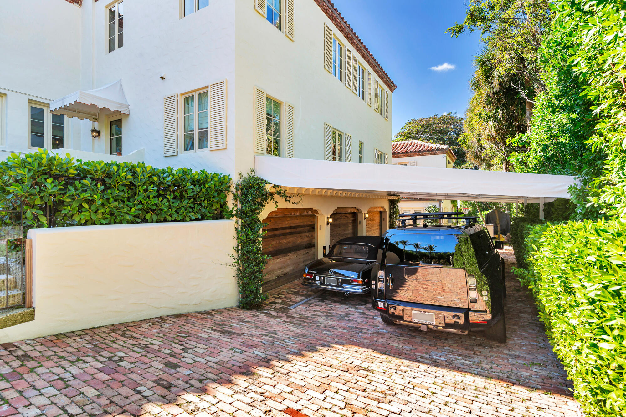 111 Via Del Lago, Palm Beach FL 33480