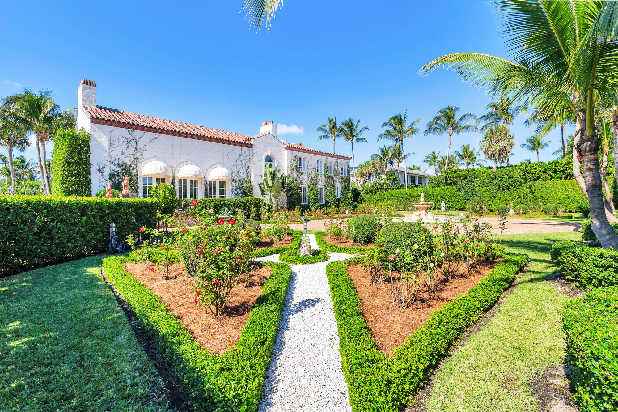 111 Via Del Lago, Palm Beach FL 33480