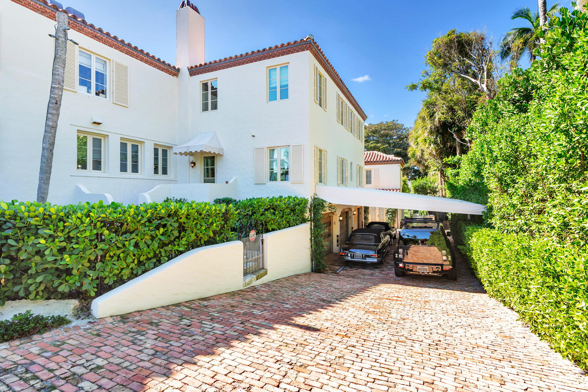 111 Via Del Lago, Palm Beach FL 33480