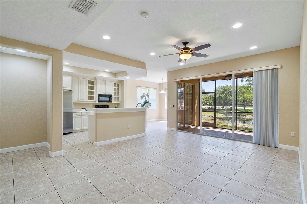 8140 NW 128th #10-A, Parkland FL 33076