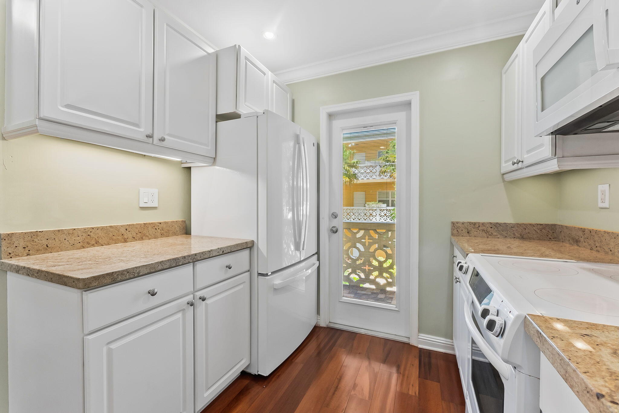 815 Middle River #202, Fort Lauderdale FL 33304