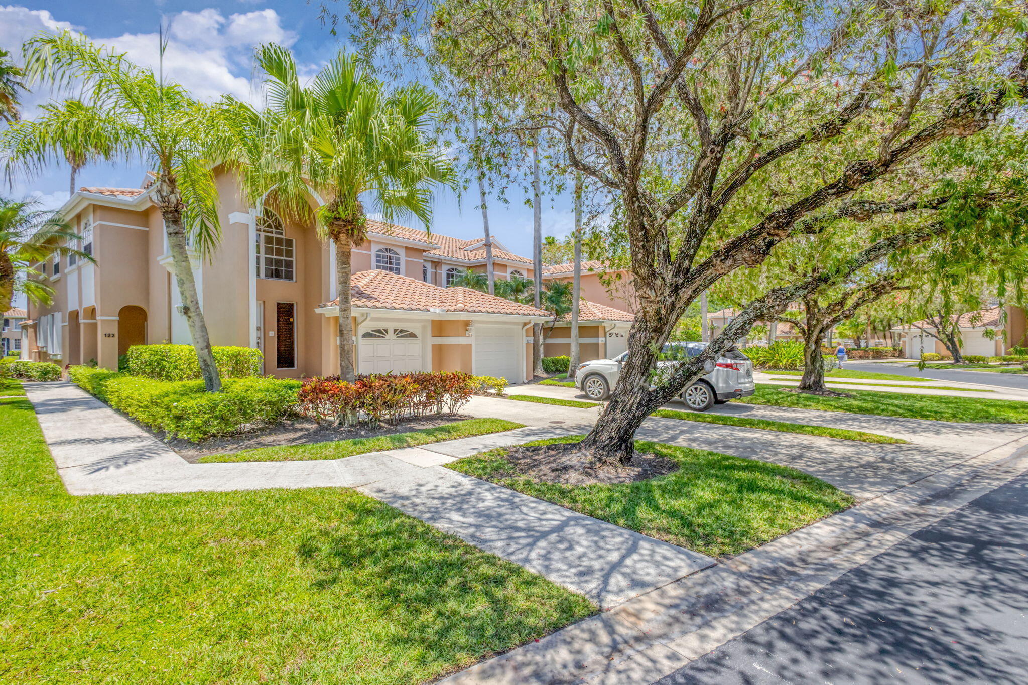 222 Legendary, Palm Beach Gardens FL 33418