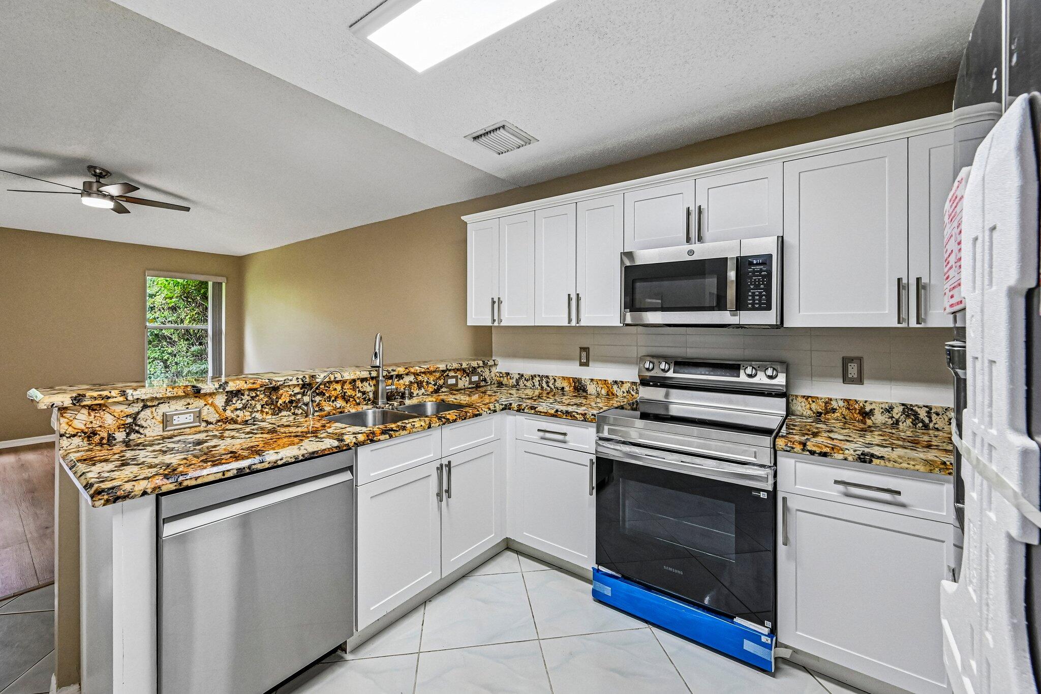 6520 NW 41ST, Coconut Creek FL 33073