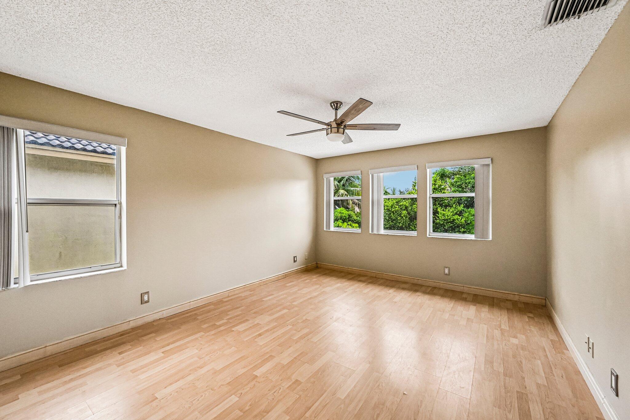 6520 NW 41ST, Coconut Creek FL 33073