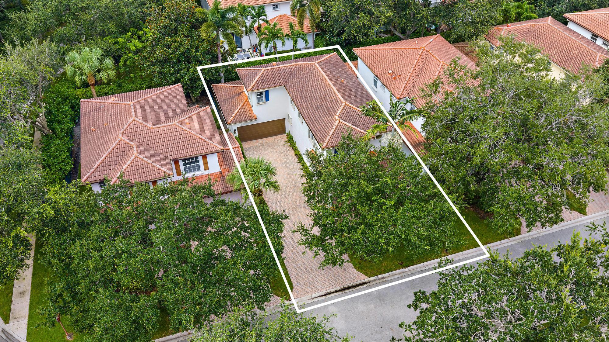 331 October, Palm Beach Gardens FL 33410