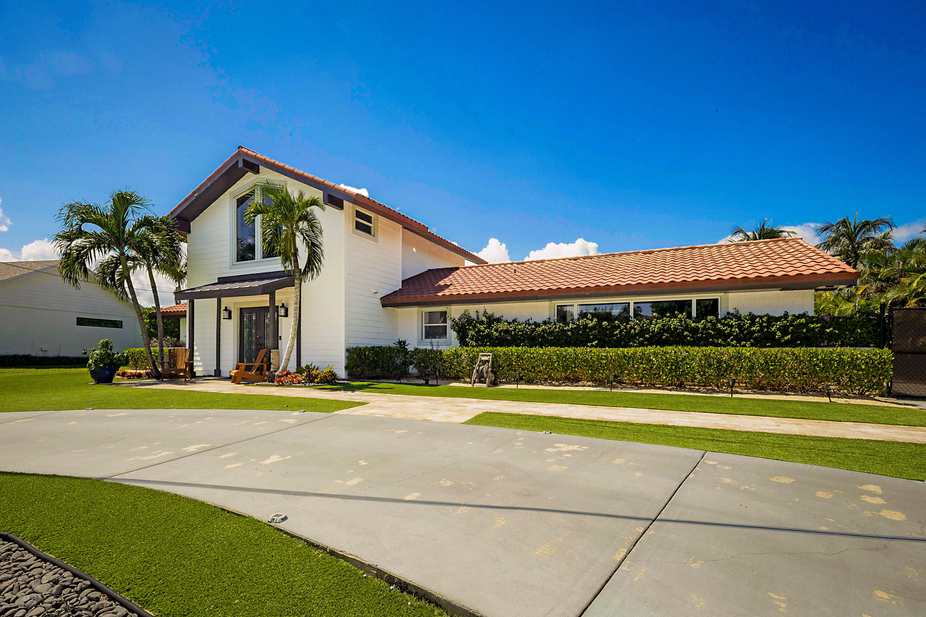 71 FAIRVIEW, Tequesta FL 33469
