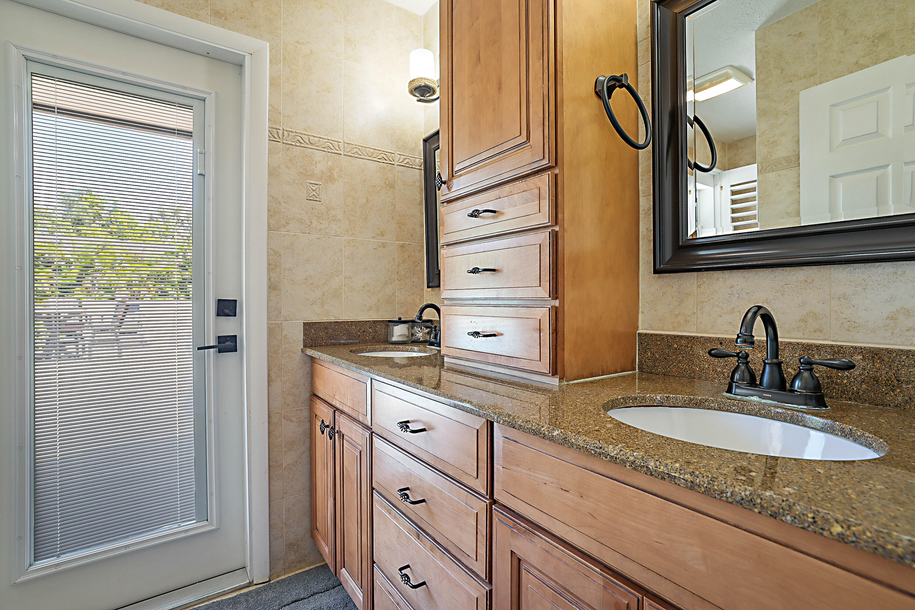 71 FAIRVIEW, Tequesta FL 33469