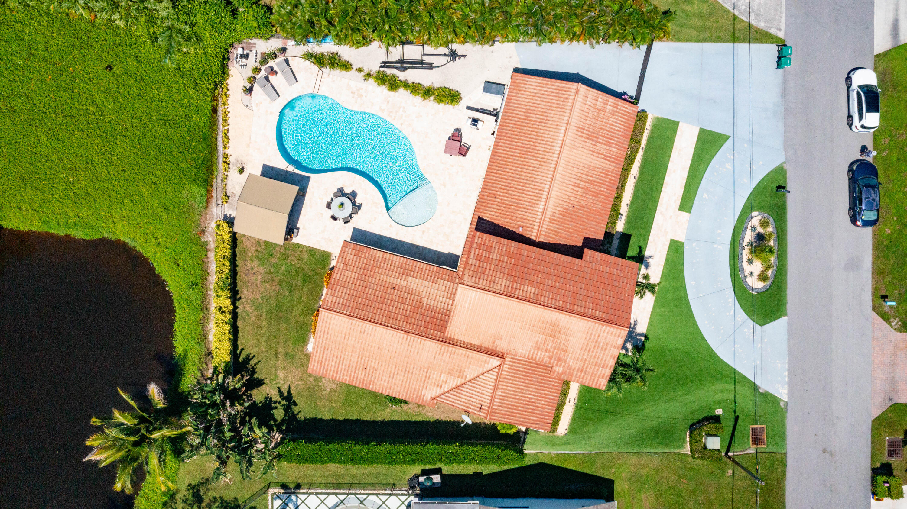 71 FAIRVIEW, Tequesta FL 33469