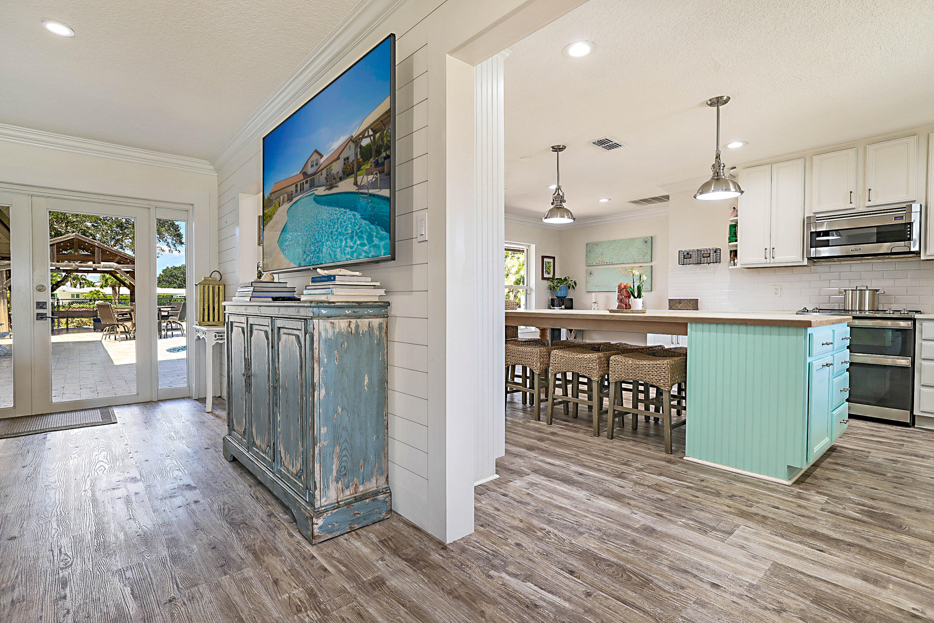 71 FAIRVIEW, Tequesta FL 33469