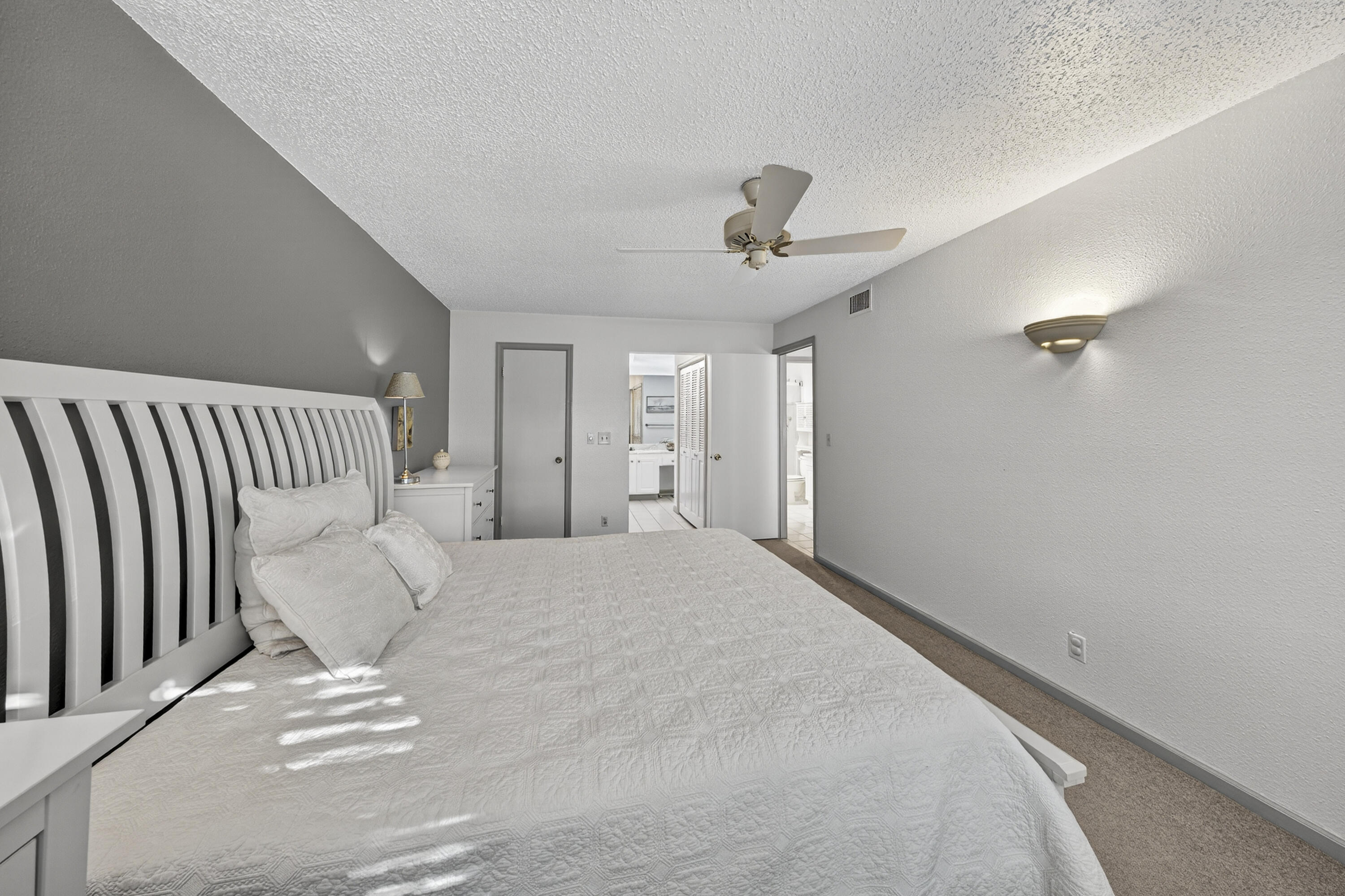 6417 BAY CLUB #3, Fort Lauderdale FL 33308
