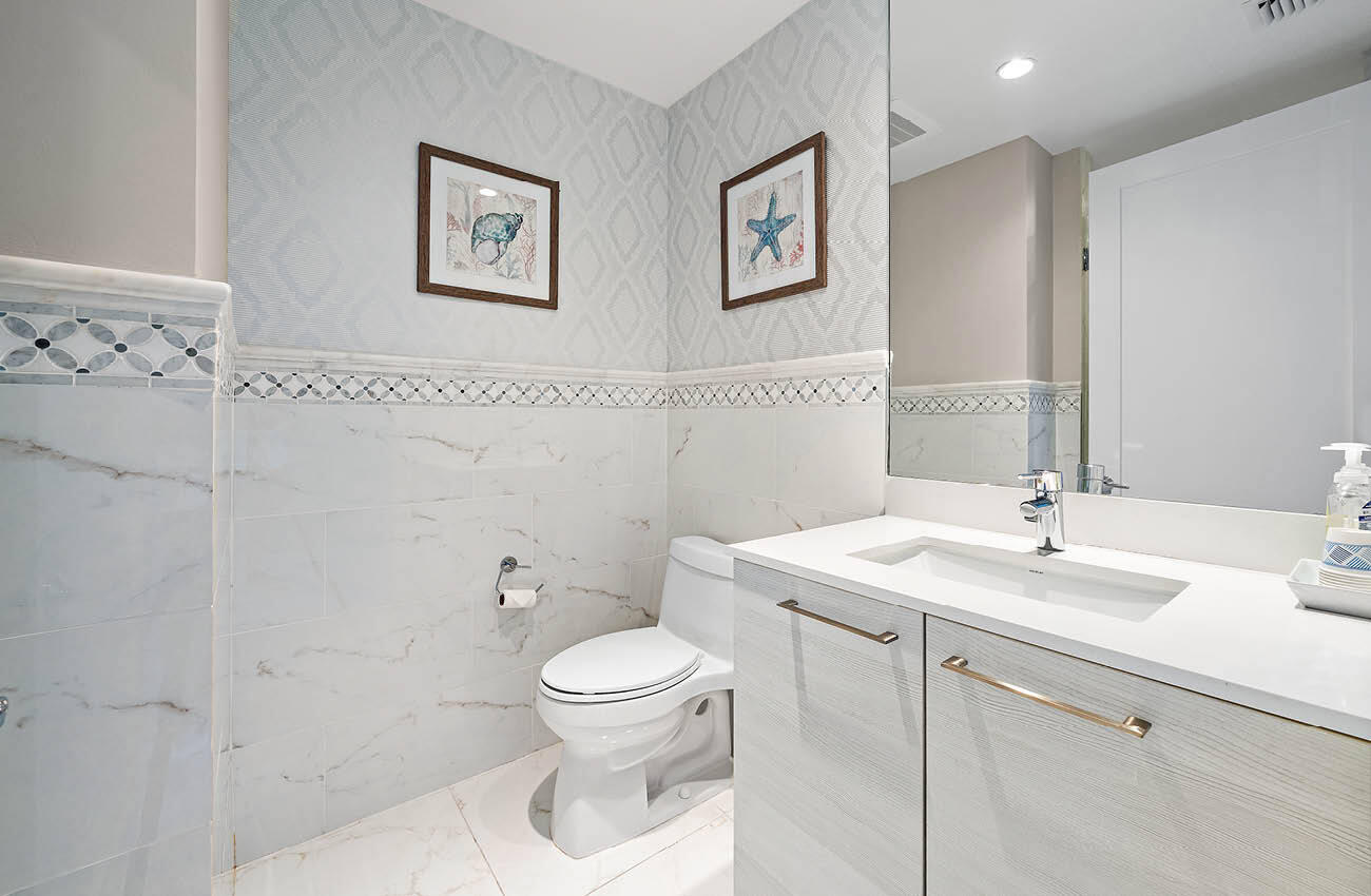 1 WATER CLUB #504, North Palm Beach FL 33408